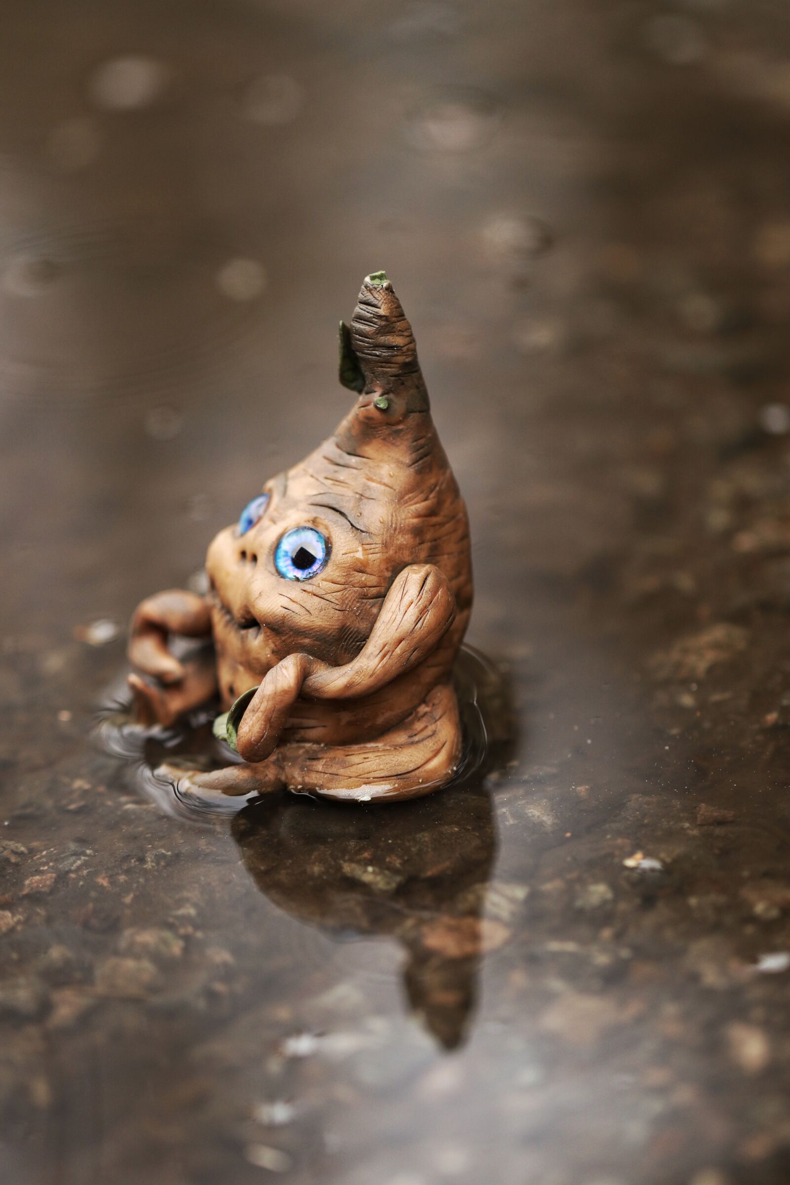 Canon EOS 7D Mark II sample photo. Figure, rain, water photography