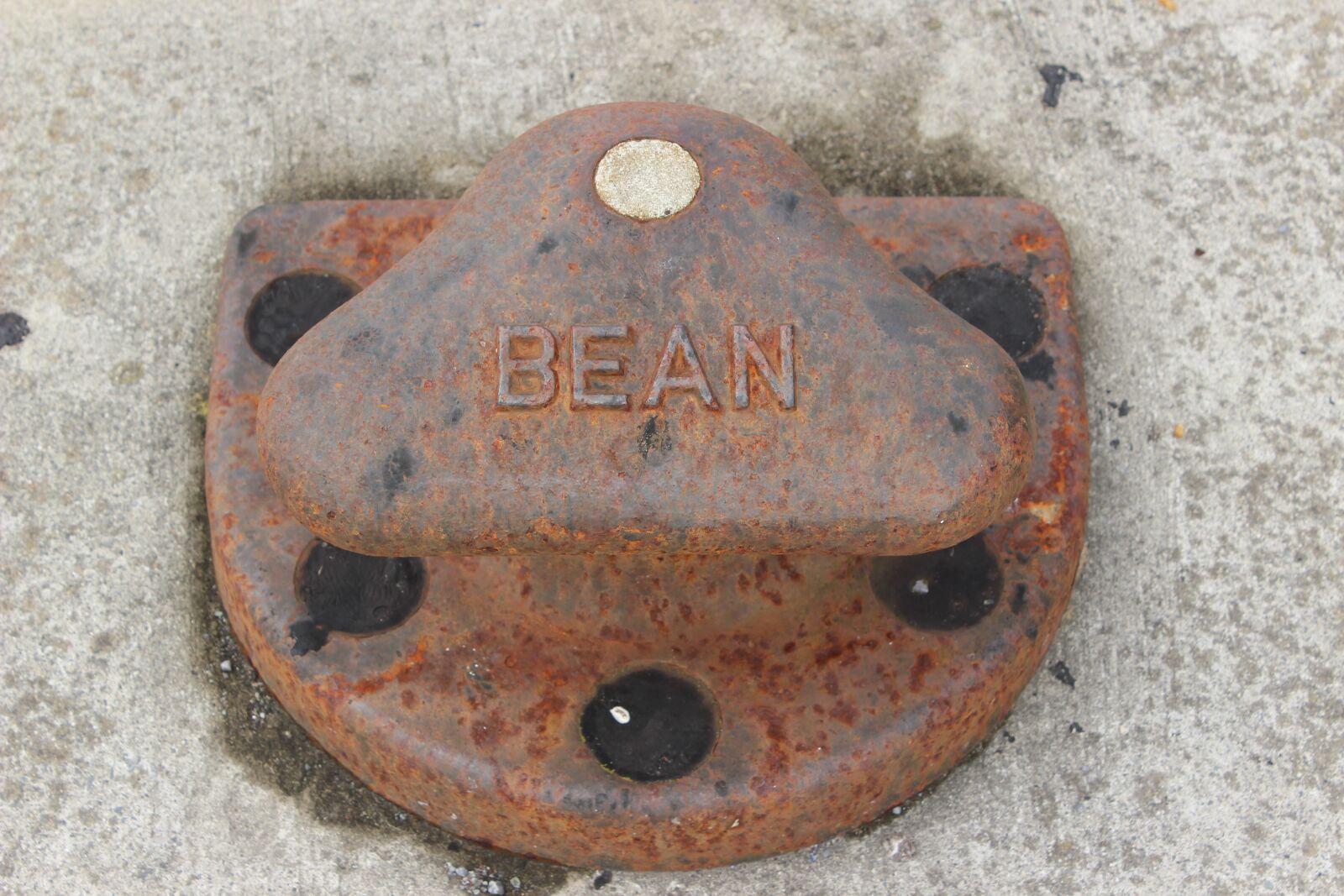 Canon EOS 600D (Rebel EOS T3i / EOS Kiss X5) sample photo. Old, rusty, iron photography