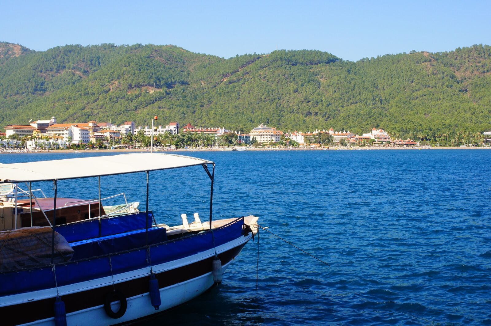Sony SLT-A33 sample photo. Turkey, boat, sea photography