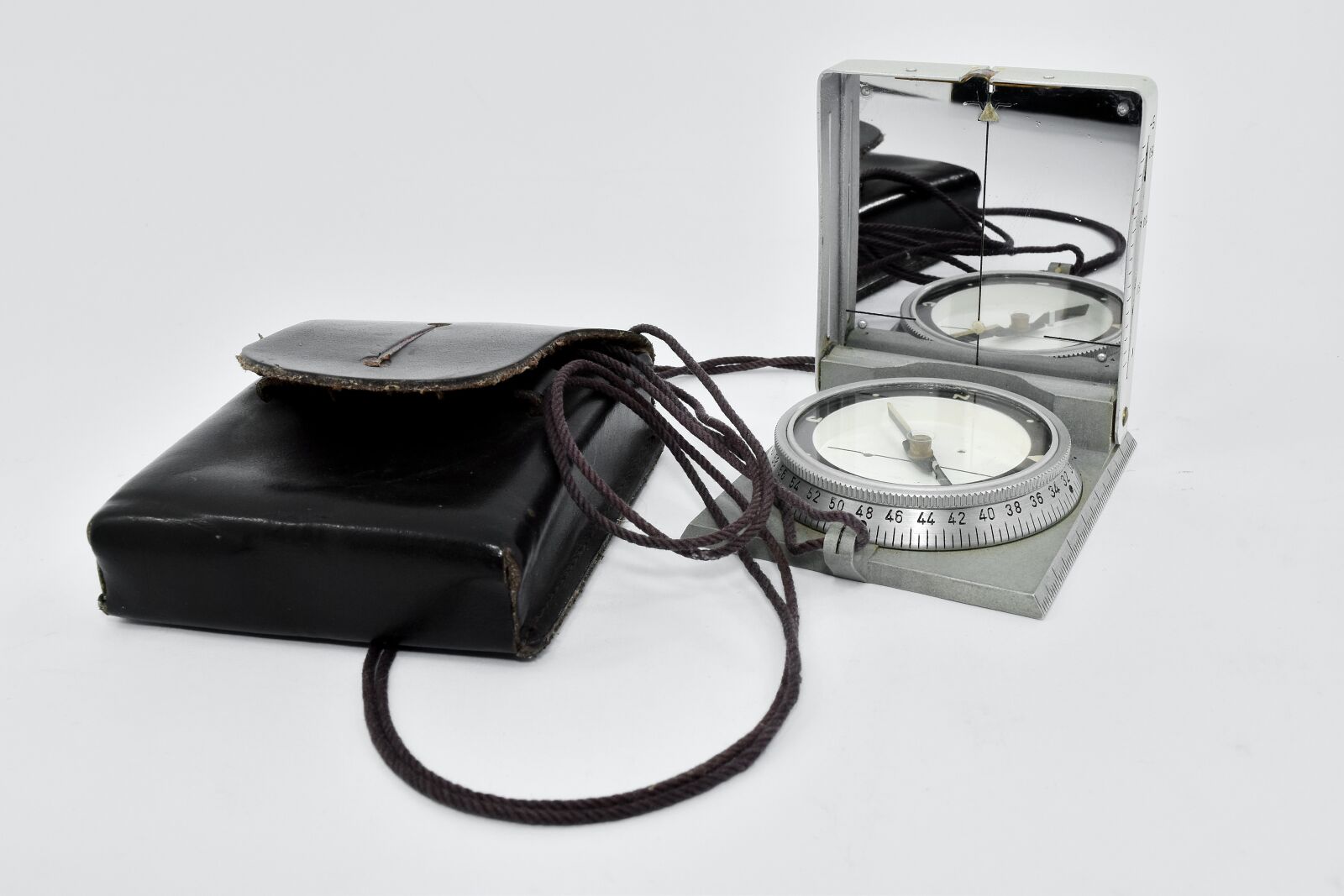 Nikon D5500 sample photo. Compass, equipment, location, military photography
