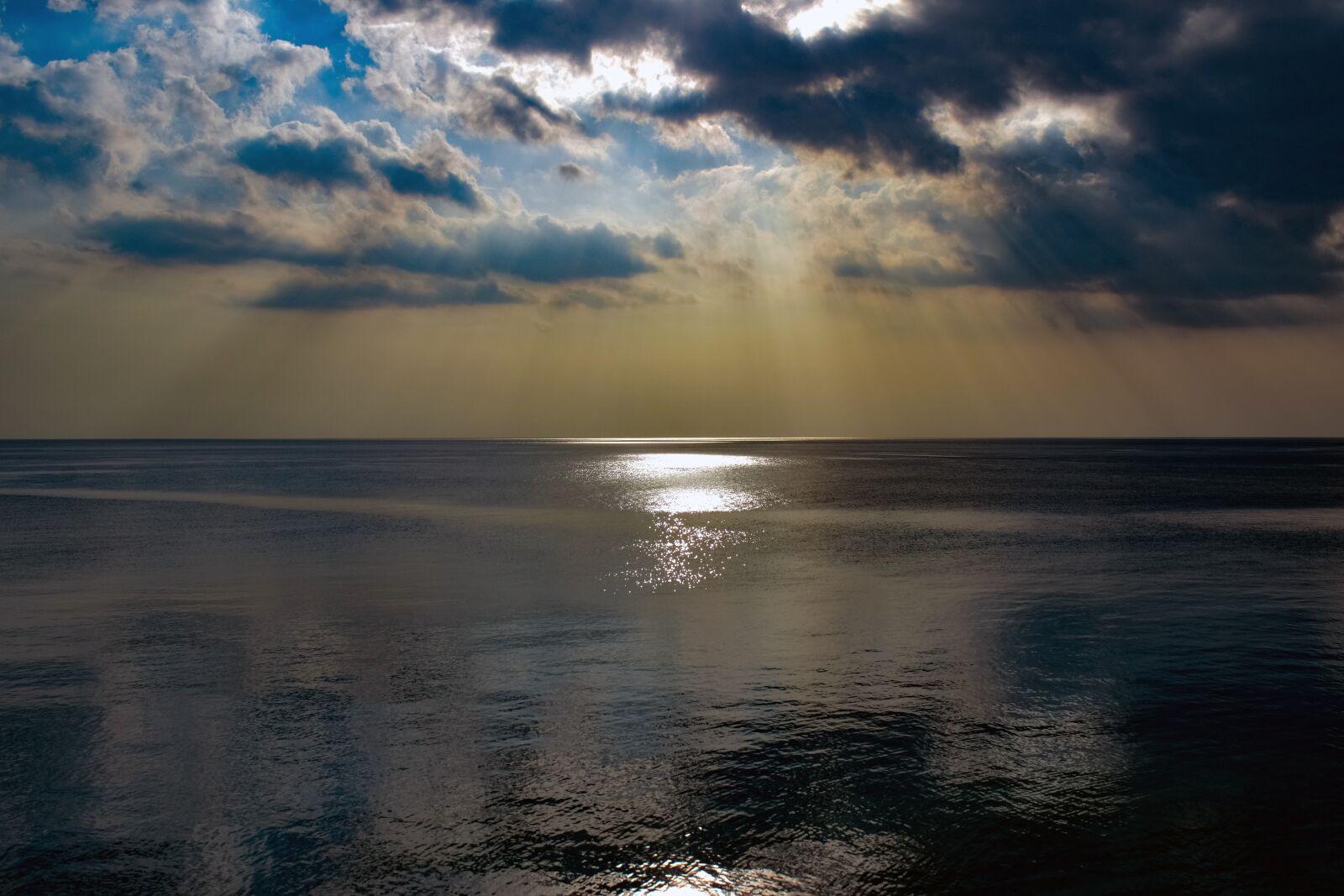 Nikon D3300 sample photo. Sea, sky, clouds photography