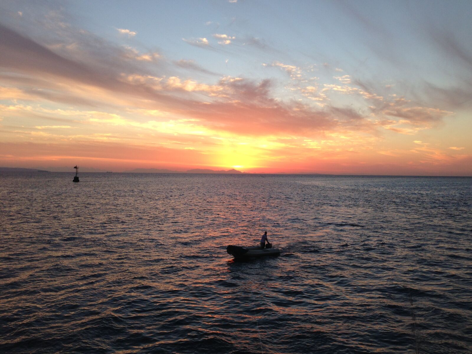 Apple iPhone 5 sample photo. Sunset, red sea, fisherman photography