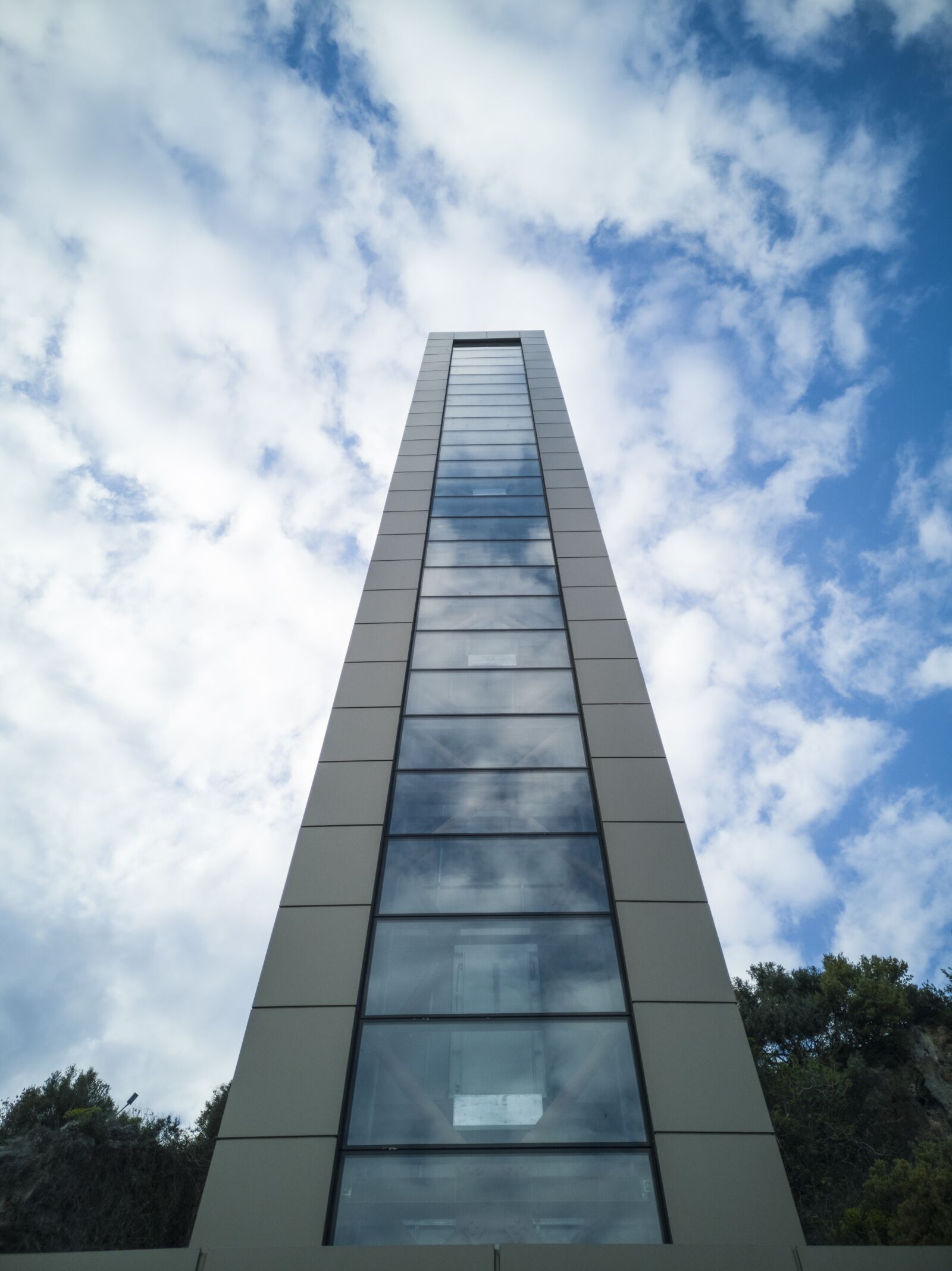 HUAWEI CLT-L09 sample photo. Lift, architecture, high photography