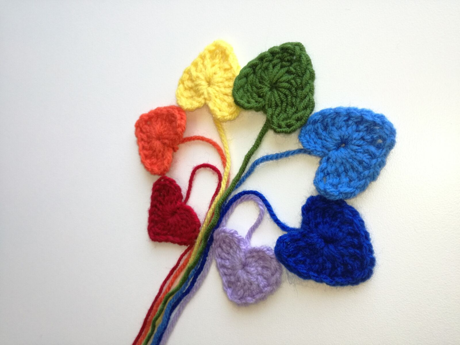 HUAWEI P9 LITE sample photo. Crochet heart circle, crochet photography
