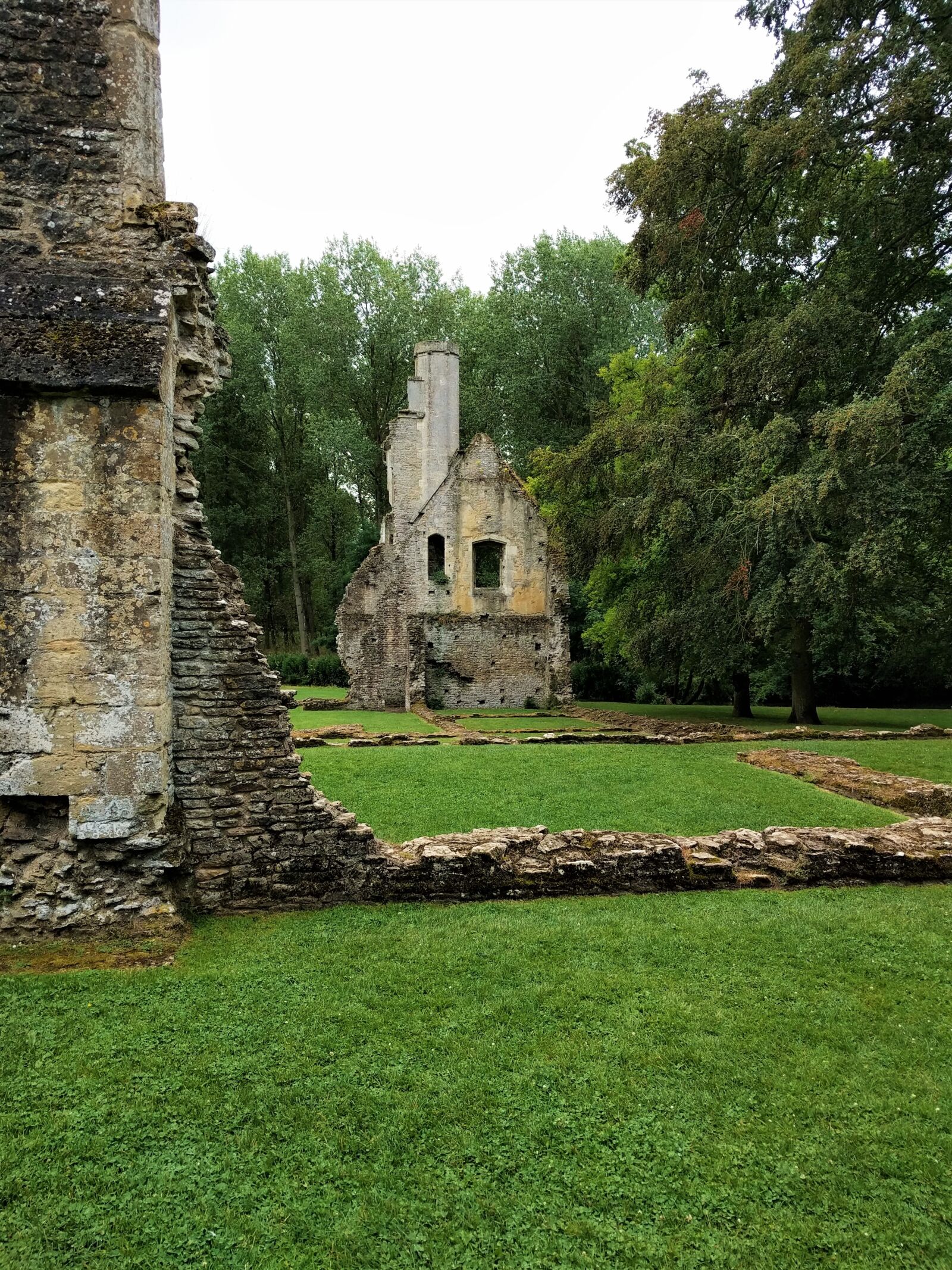 LG Nexus 5X sample photo. Tower, love, ruin photography