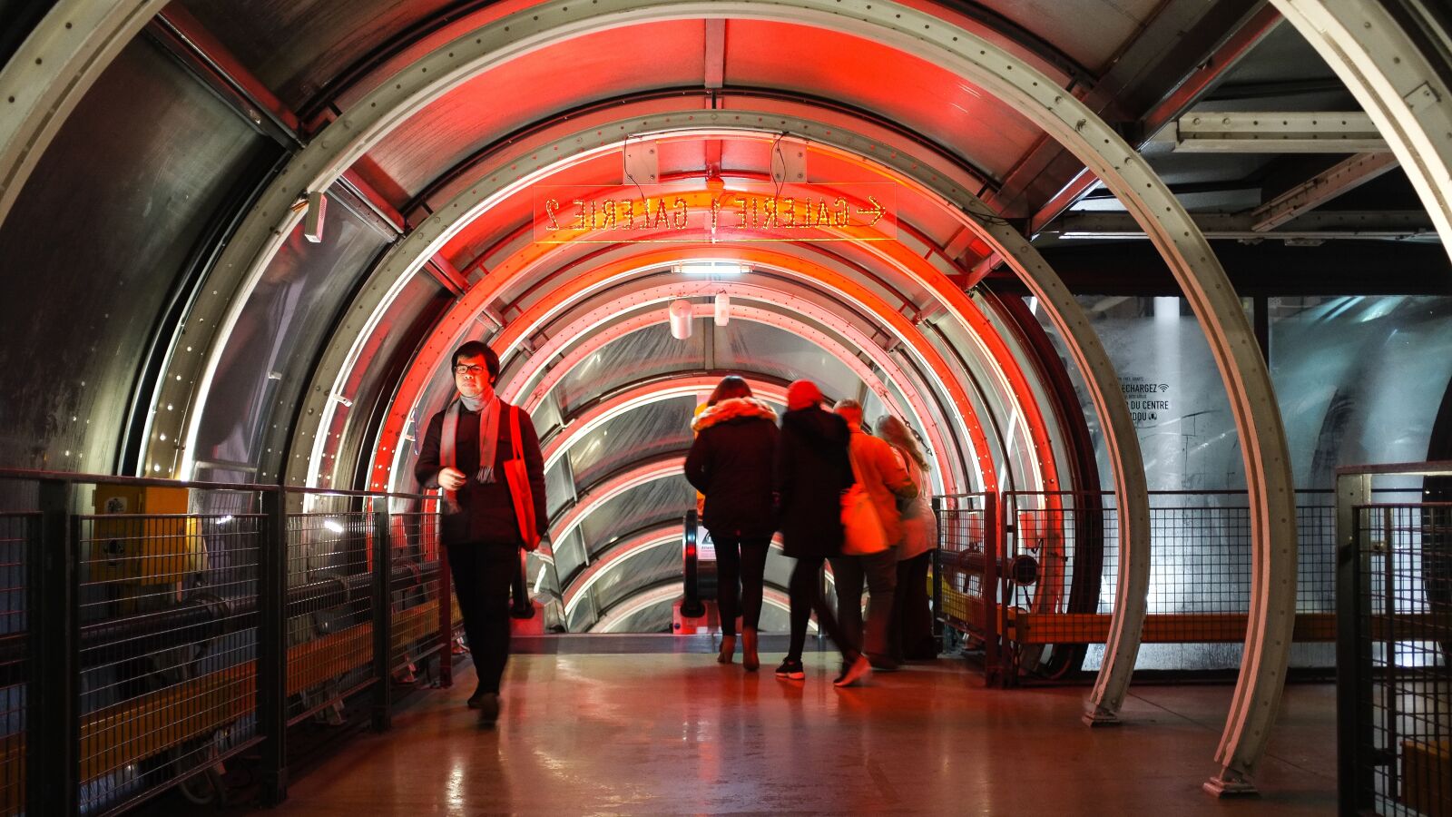 Fujifilm FinePix X100 sample photo. Paris, museum, pompidou photography
