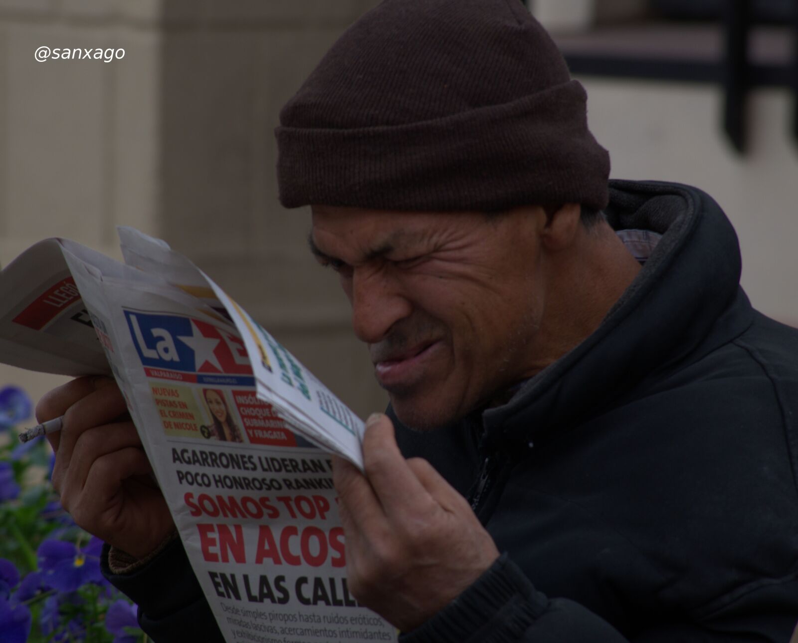 Sony SLT-A58 sample photo. Reading, man, daily photography