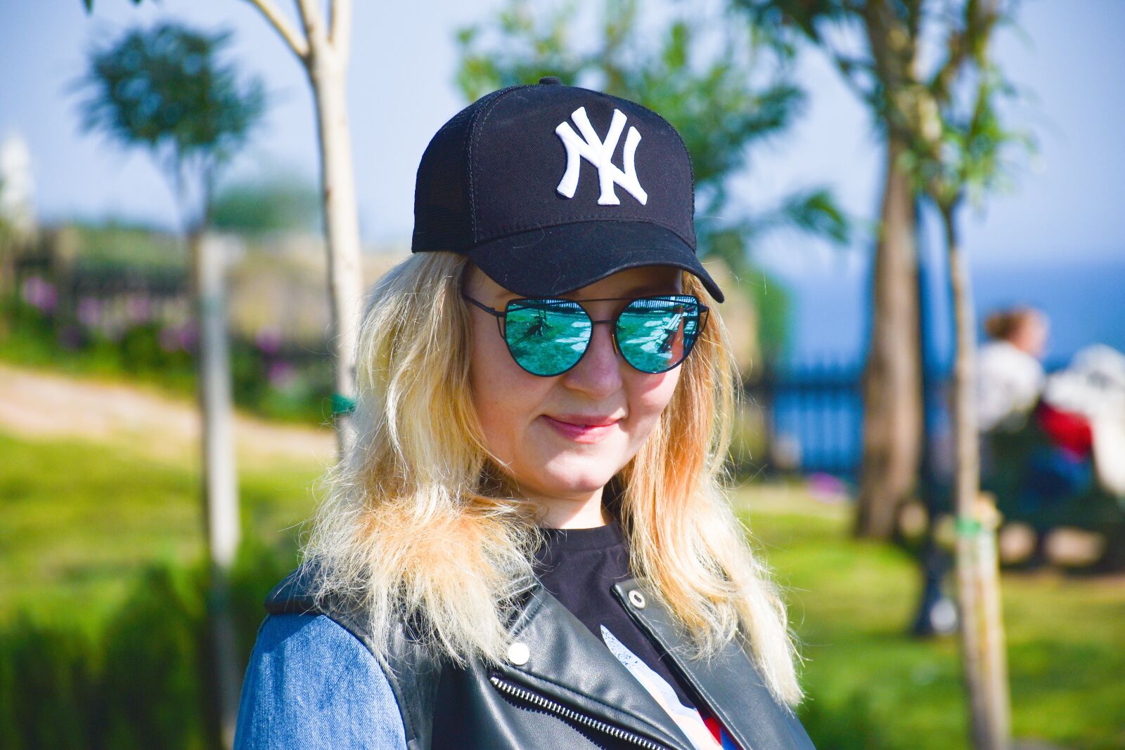 Nikon D5600 sample photo. Women, girl, young photography