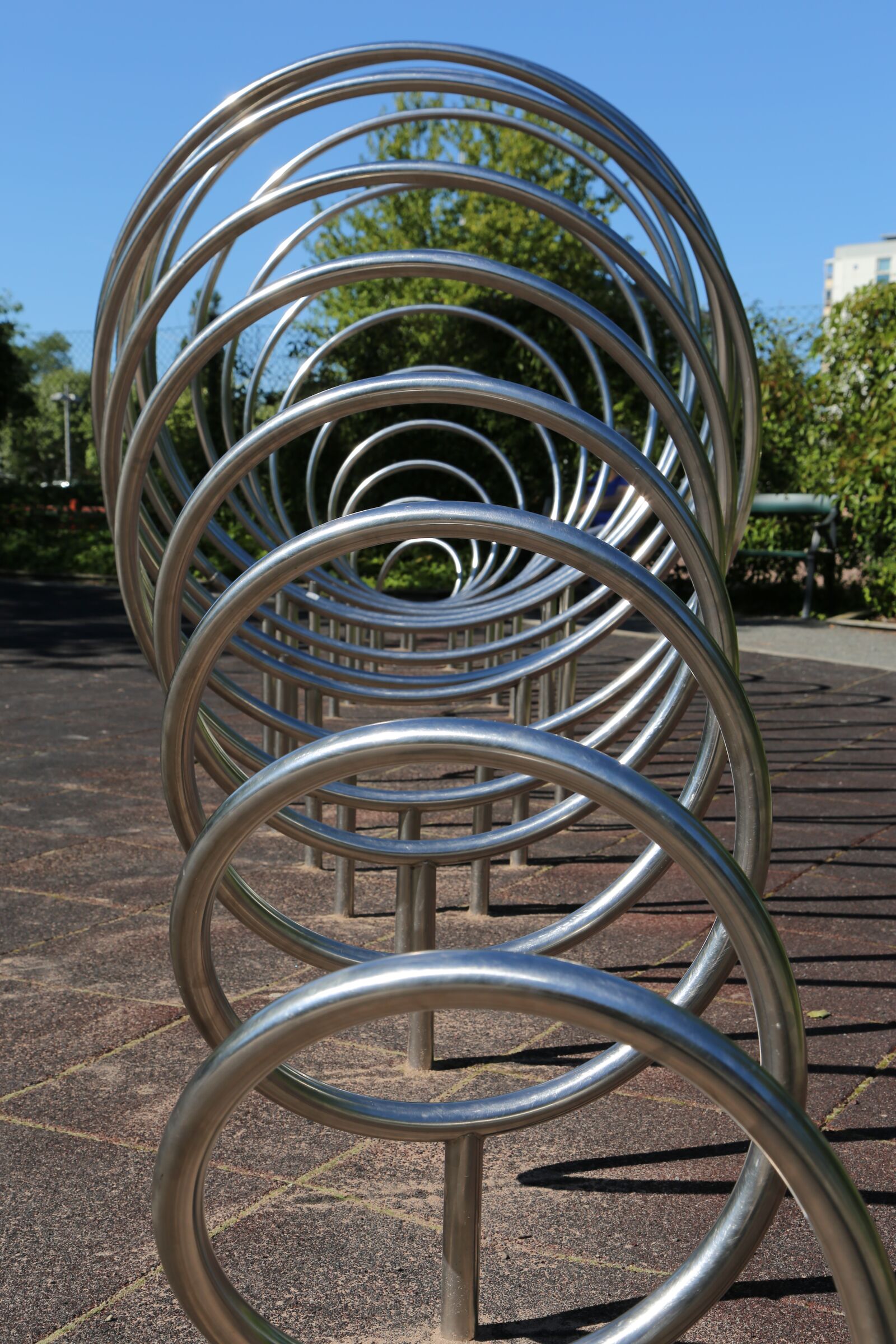 Canon EOS 6D + Canon EF 24-105mm F4L IS USM sample photo. Playground, chains, chrome photography