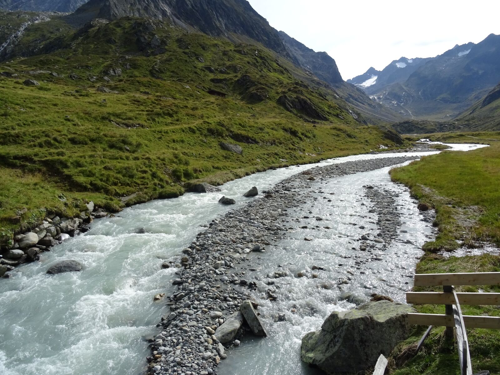Sony DSC-HX60 sample photo. Alpine, stubai, mountains photography