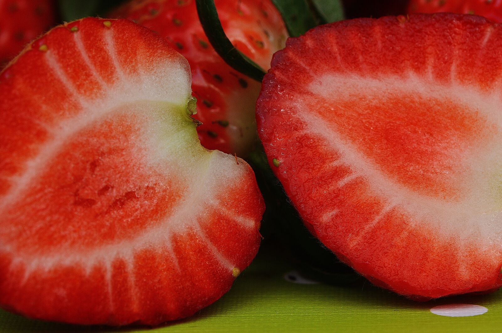 Nikon D3200 sample photo. Strawberries, fruit, close up photography