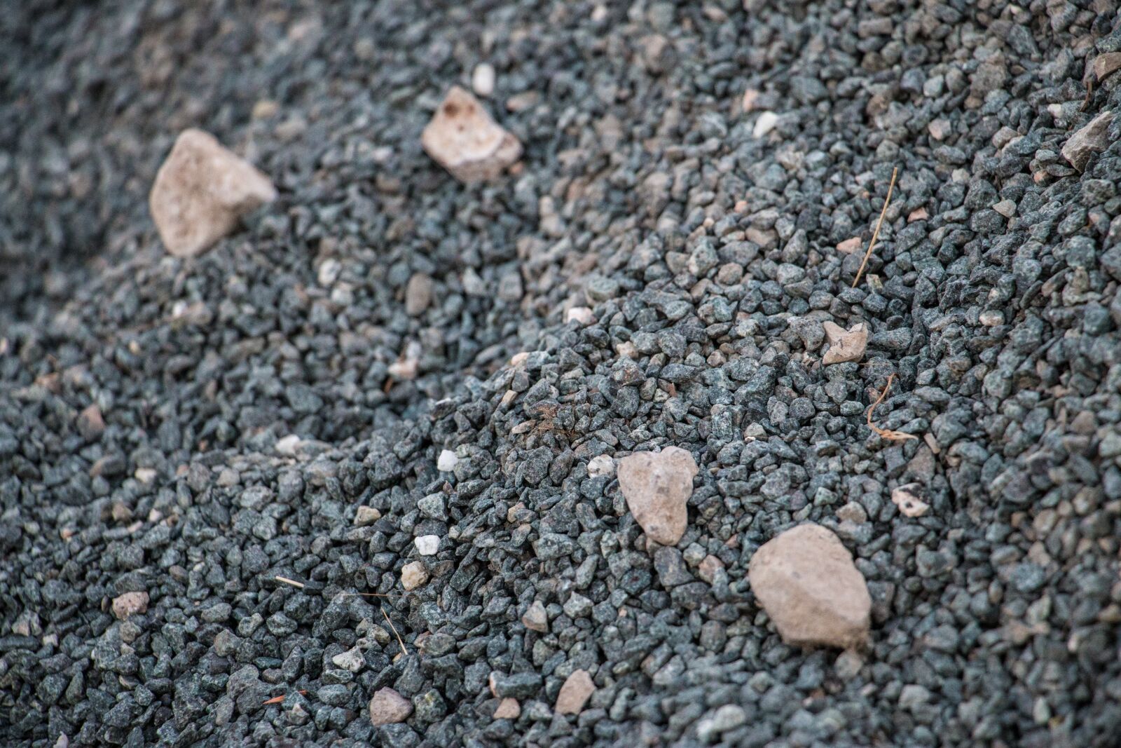 Canon EOS 70D sample photo. Pebble, sand, stones photography