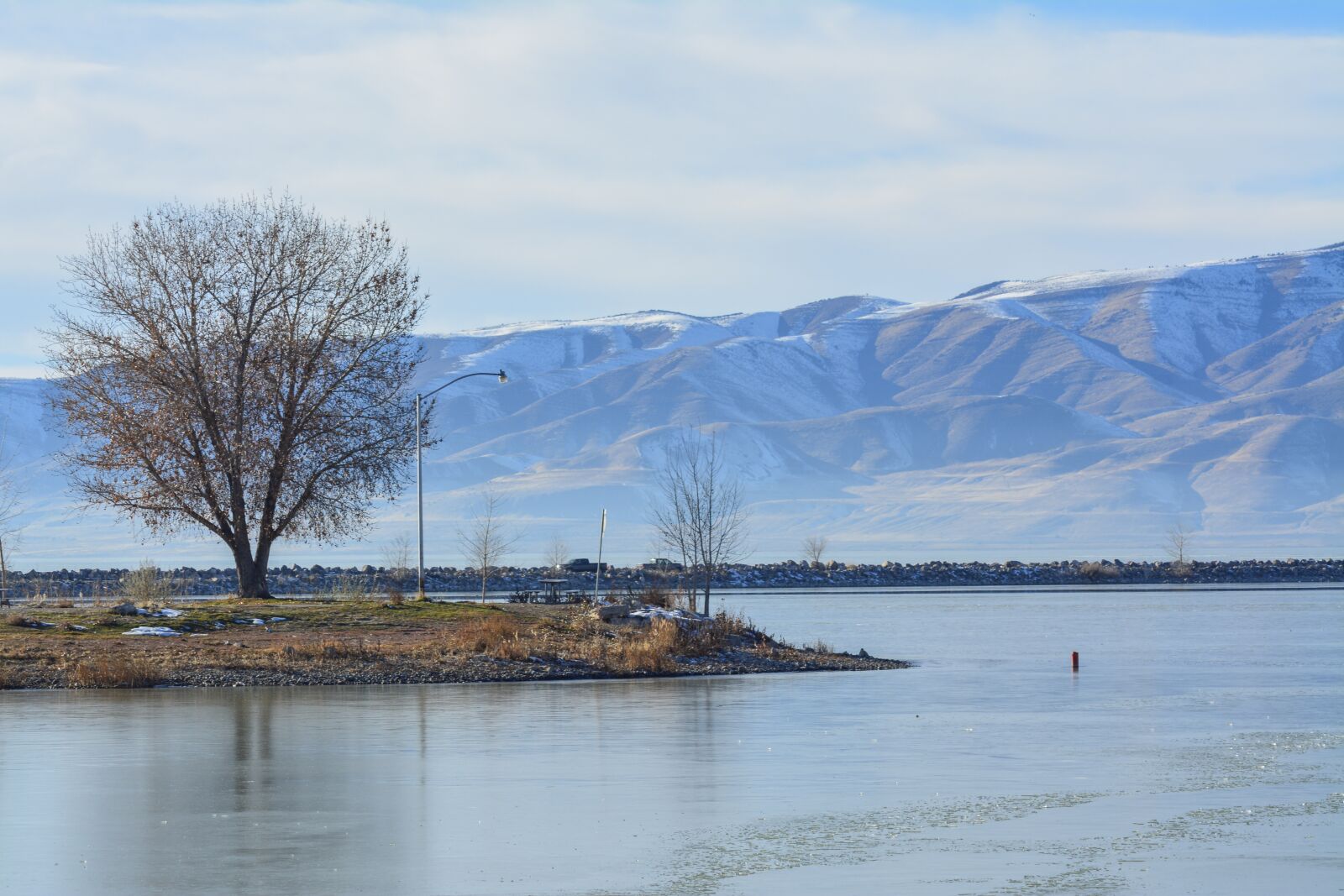 Nikon D5200 sample photo. Mountain, lake, tree photography