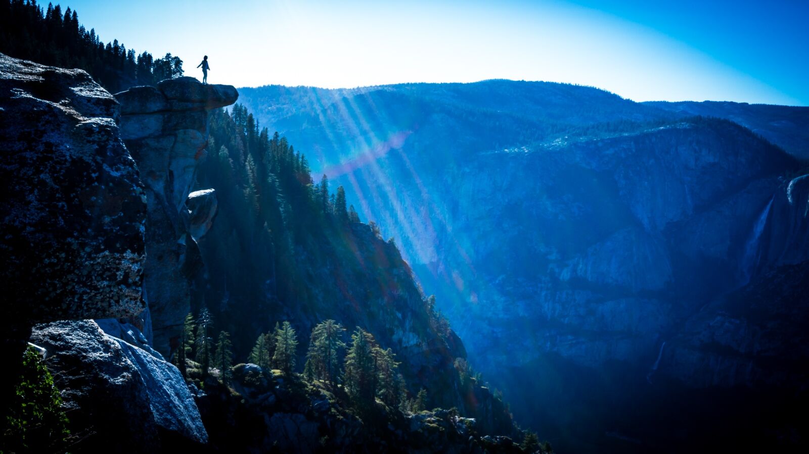 Sony Alpha NEX-3N sample photo. View, jump, alone photography