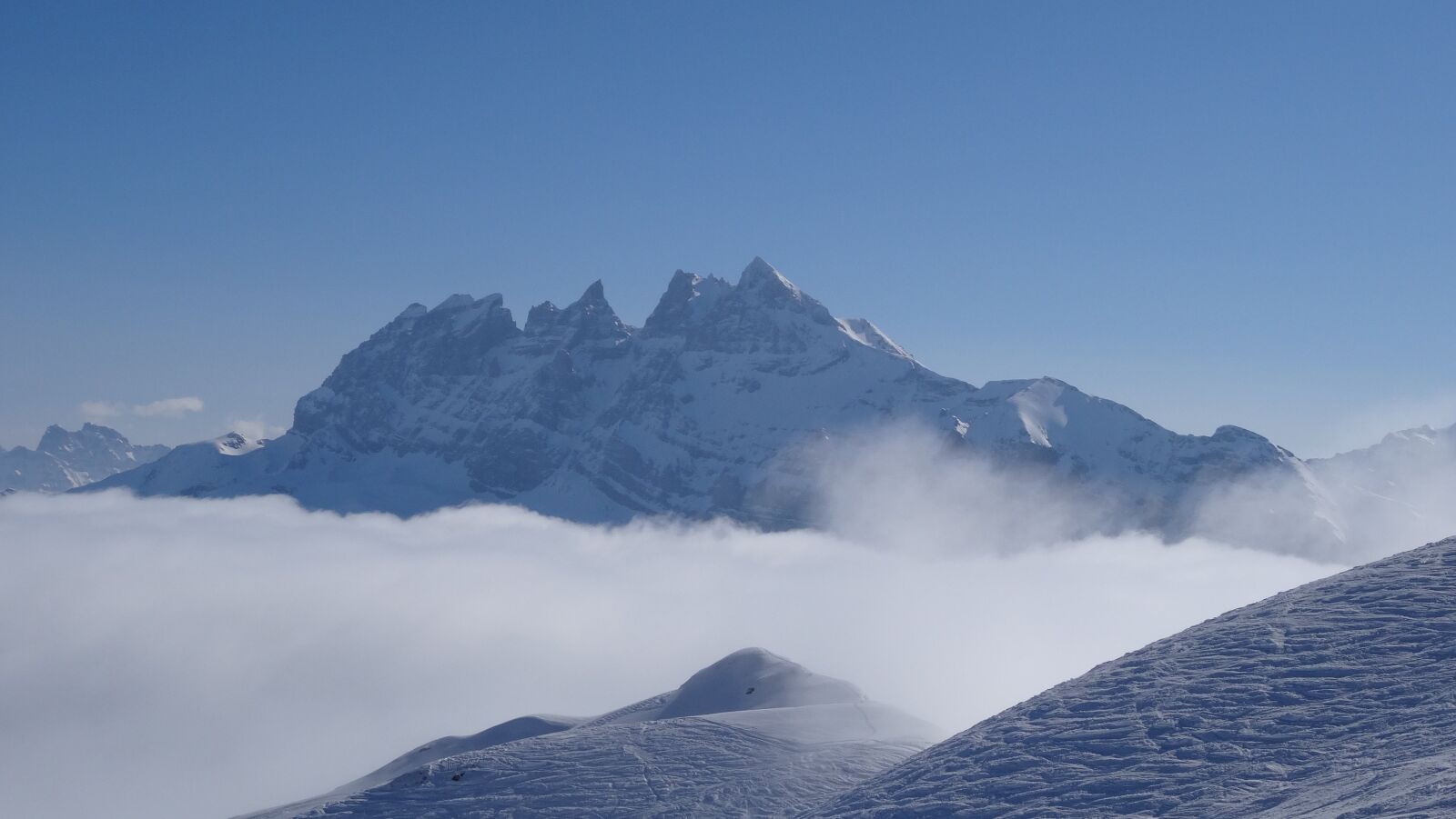 Sony Cyber-shot DSC-HX50V sample photo. Mountain, alps, landscape photography