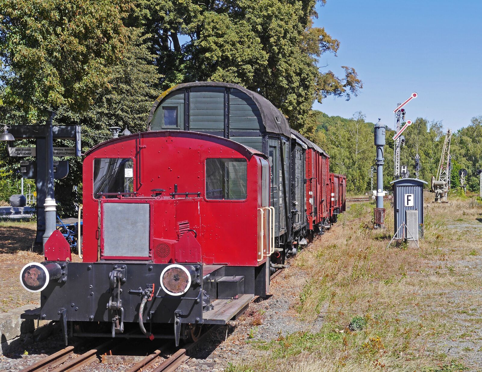 Panasonic Lumix DMC-GH3 sample photo. Museum train, diesel locomotive photography