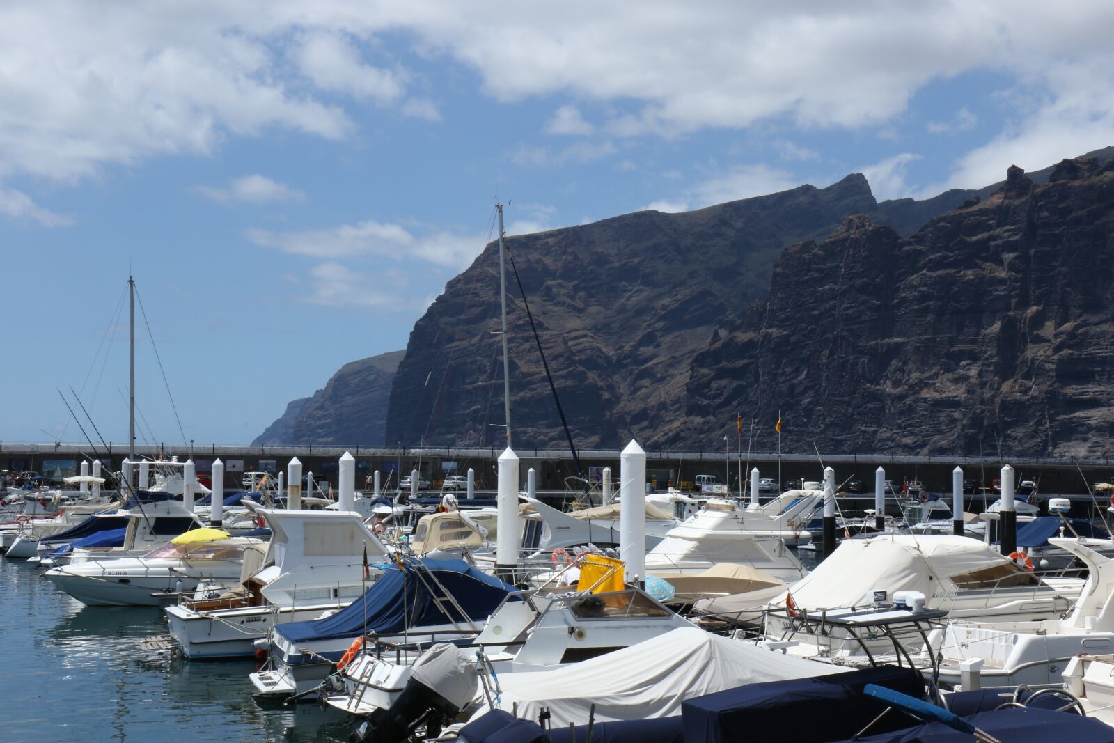 Canon EOS 7D Mark II sample photo. Marina, port, boat photography