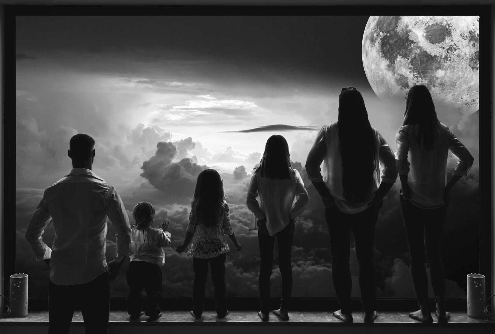 Sony a7 II + Sony FE 28-70mm F3.5-5.6 OSS sample photo. Family, window, moon photography