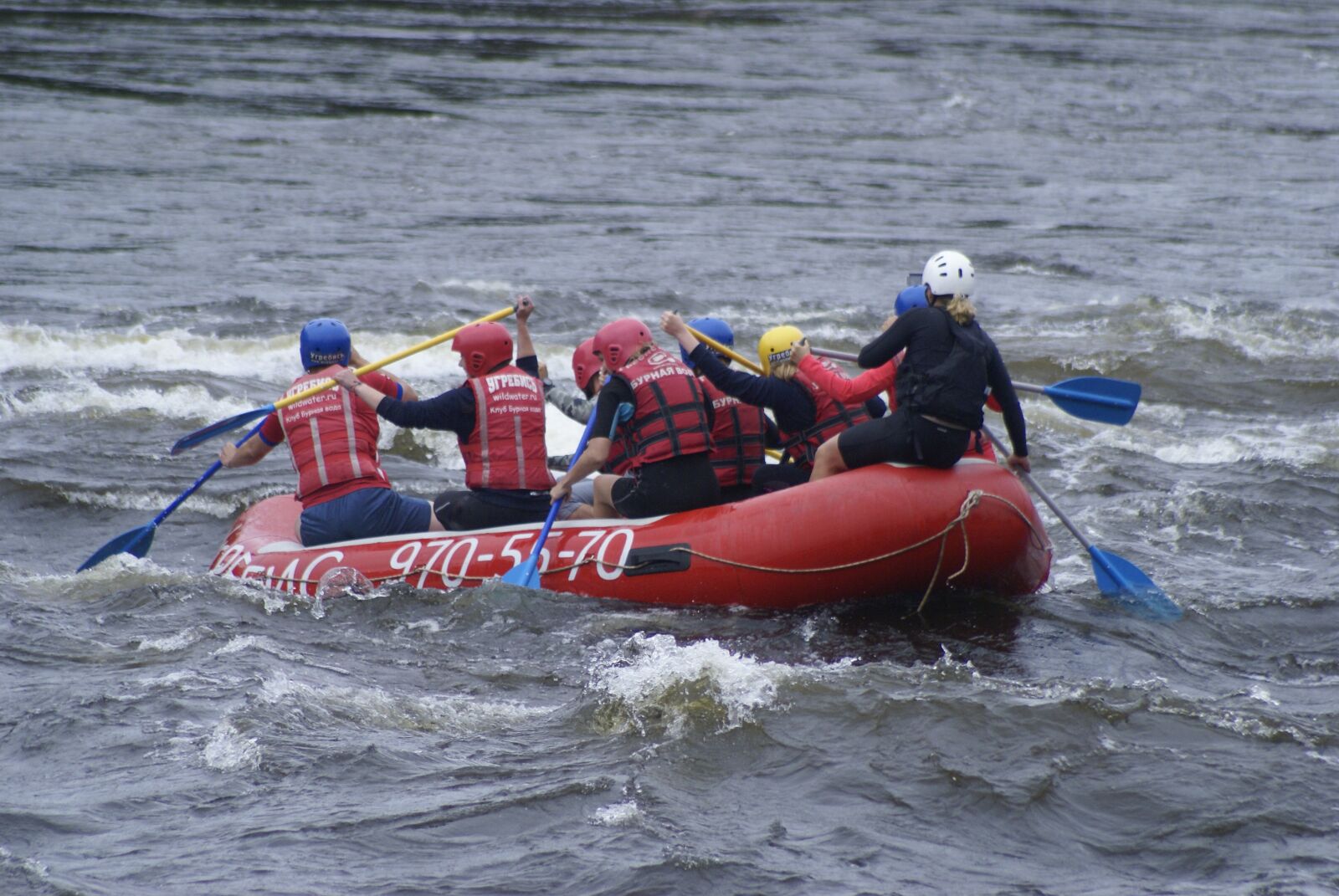 Sony Alpha DSLR-A100 sample photo. Boat, team, alloy photography