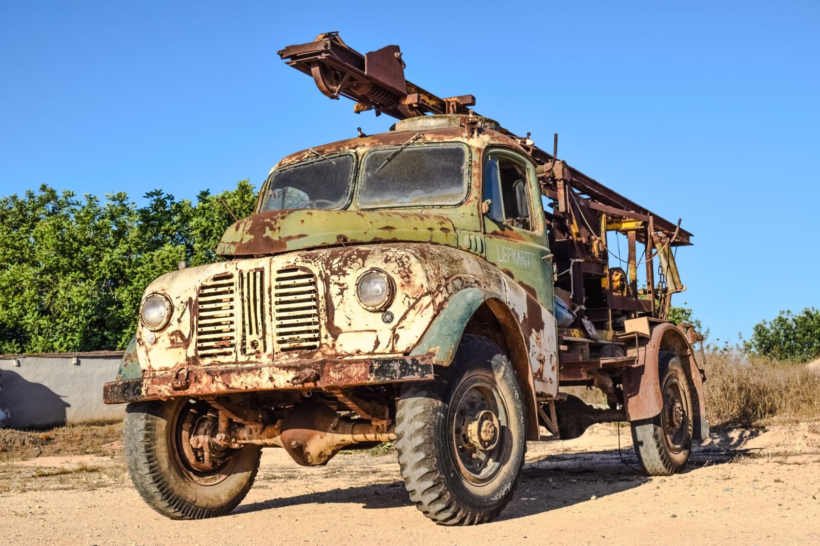 Nikon D3300 sample photo. Old truck, car, vehicle photography