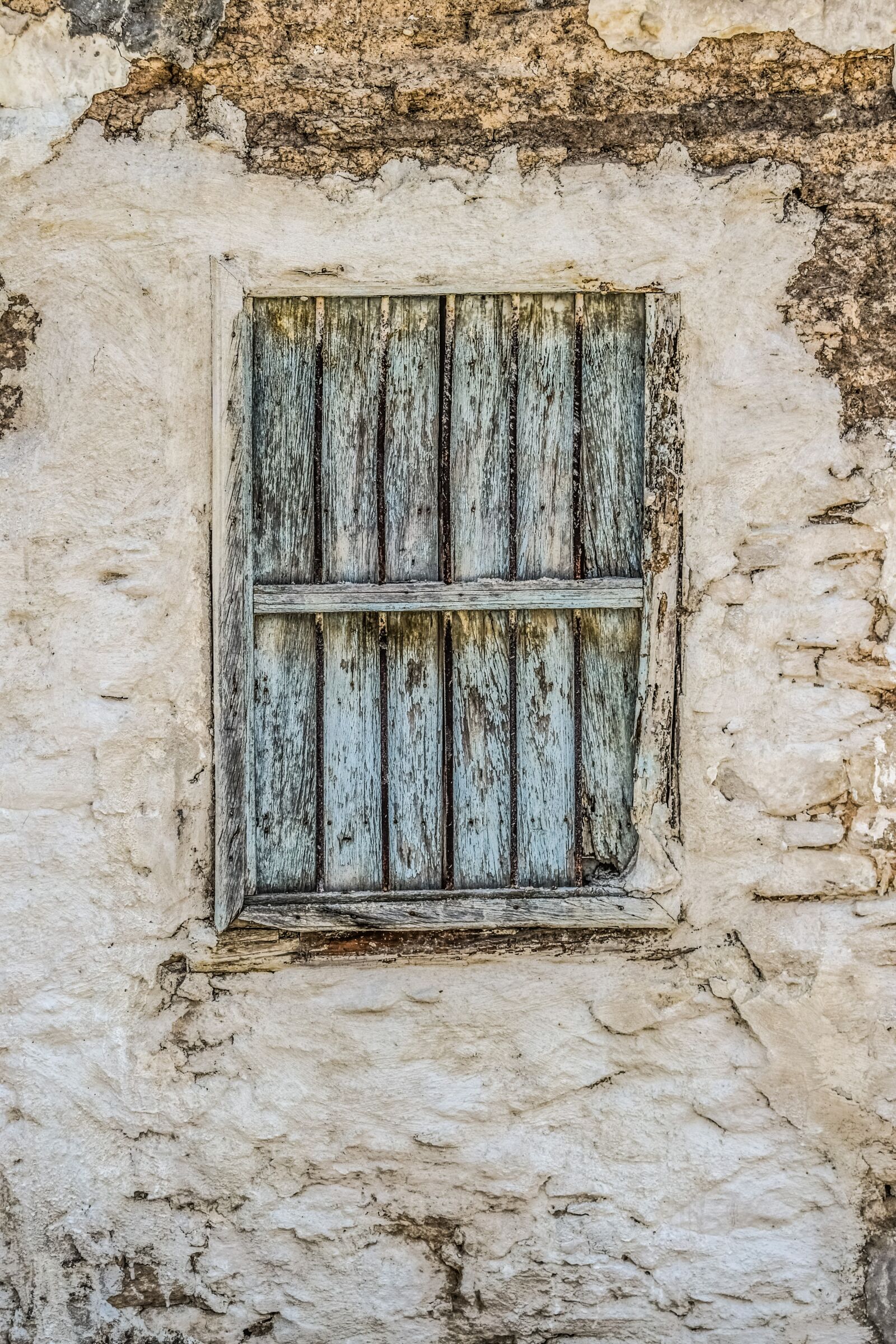 Nikon D3300 sample photo. Window, wall, old house photography