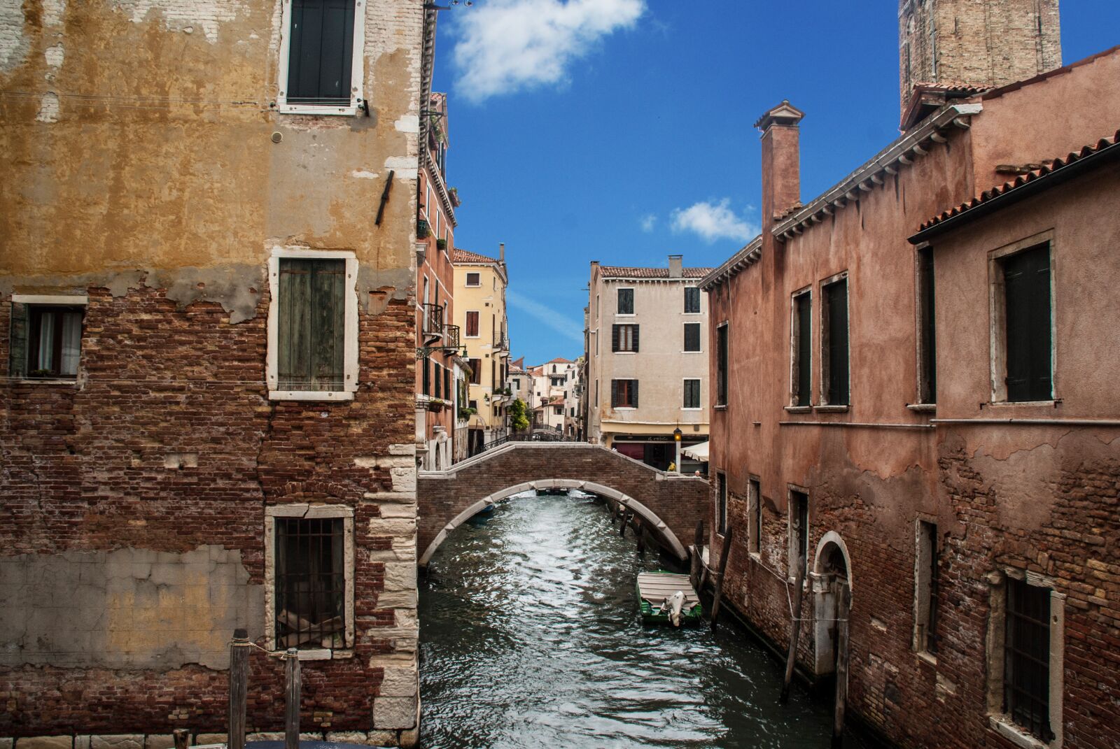 Sony Alpha DSLR-A300 sample photo. Europe, italy, venice photography