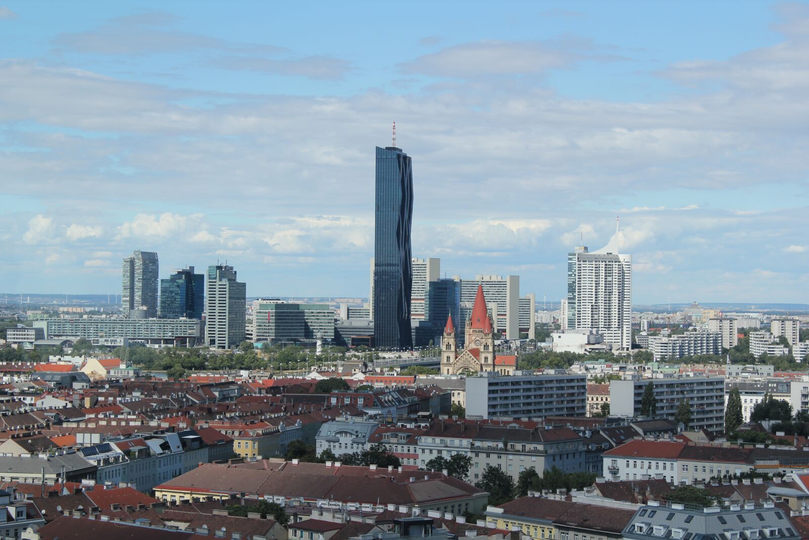 Canon EOS 550D (EOS Rebel T2i / EOS Kiss X4) sample photo. Vienna, panorama, city photography