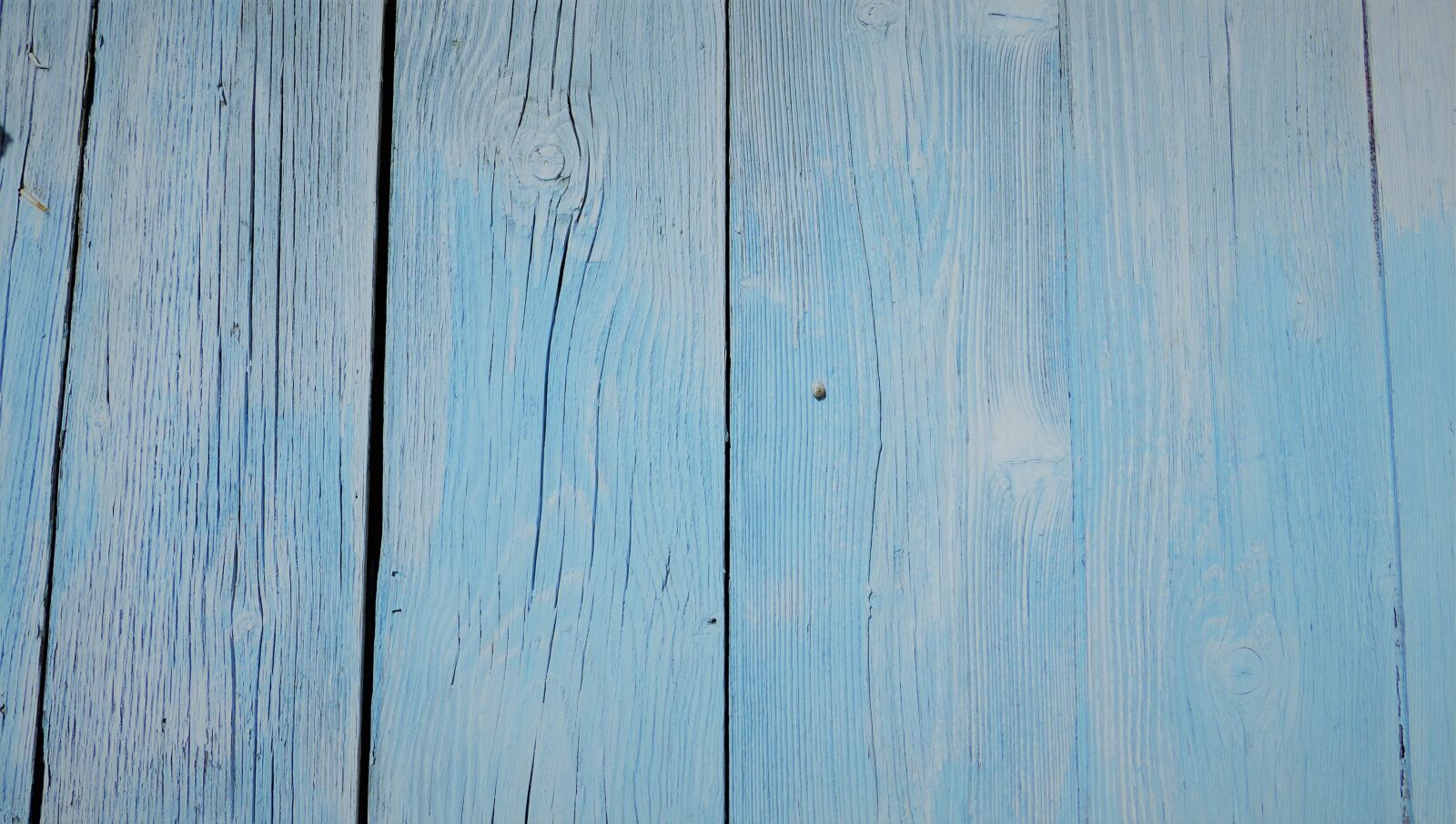 Panasonic Lumix DMC-ZS25 (Lumix DMC-TZ35) sample photo. Make screen, rough, wood photography