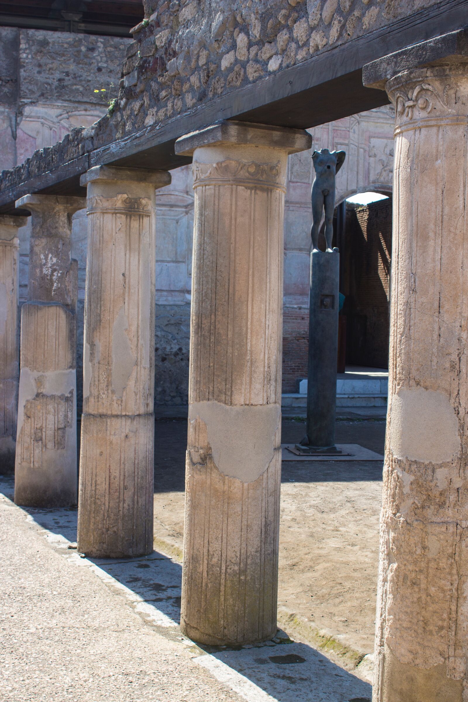 Canon EOS 600D (Rebel EOS T3i / EOS Kiss X5) sample photo. Rome, italy, ancient photography