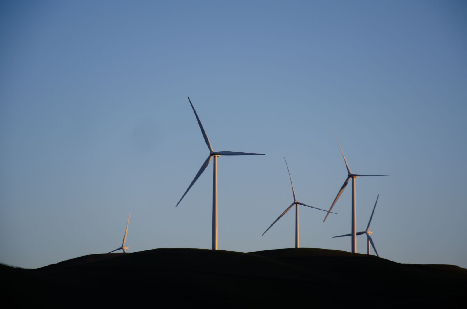 Nikon D5100 sample photo. Wind, energy, technology photography