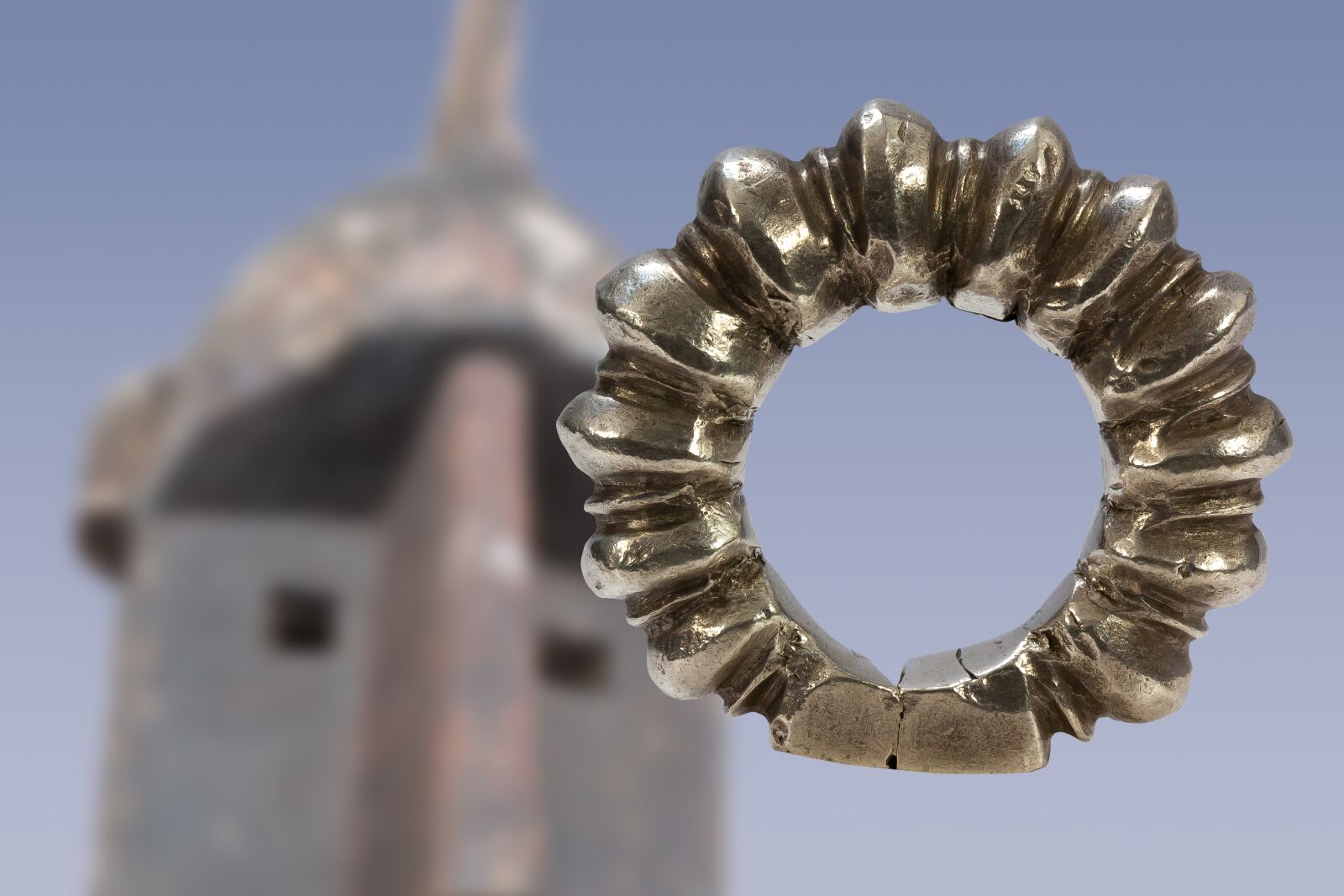 Canon EOS 50D sample photo. Ring, bead ring, trailers photography