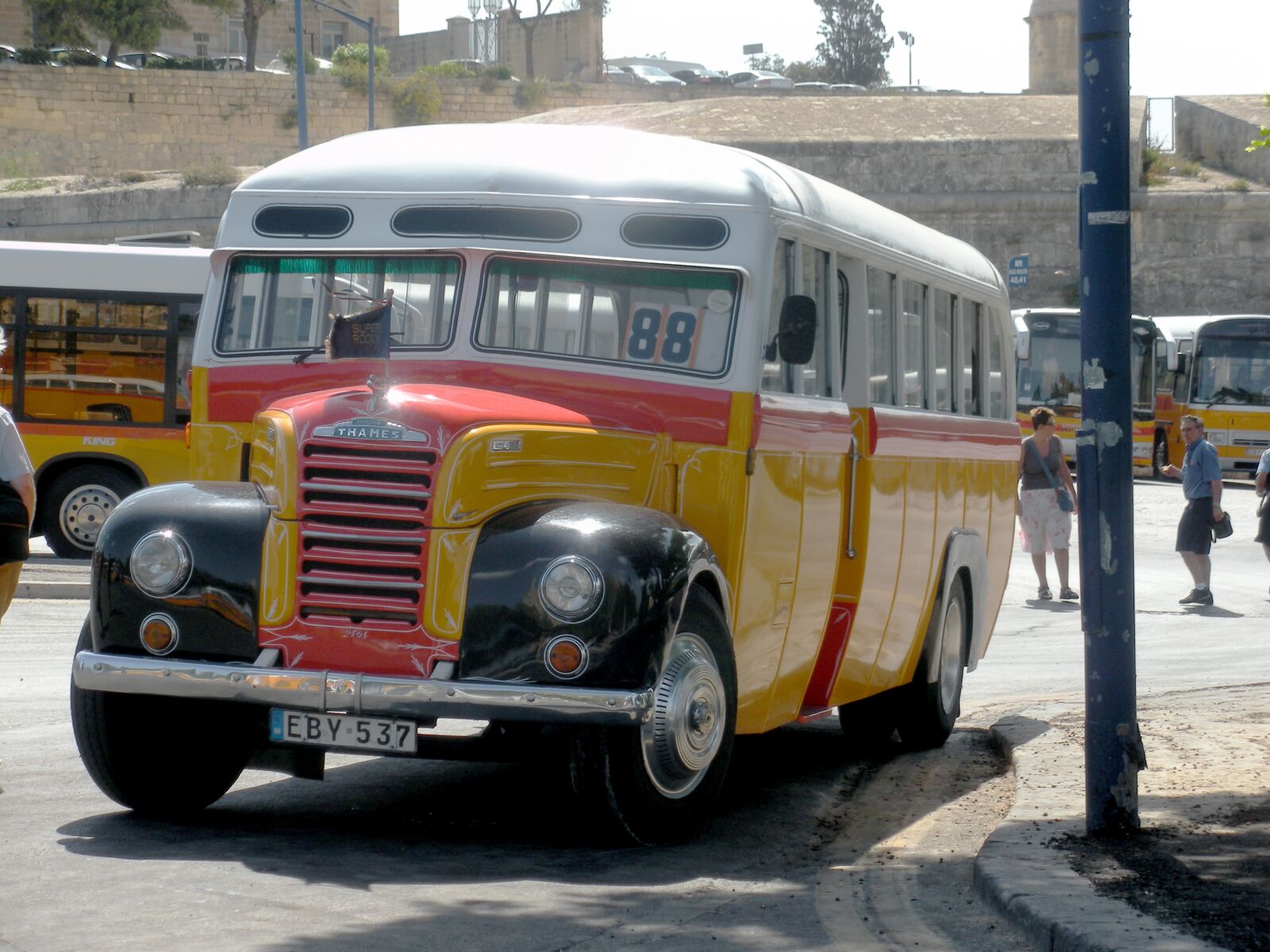 Nikon Coolpix S560 sample photo. Malta, bus, vehicle photography