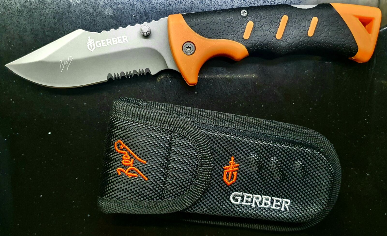Samsung Galaxy S10e sample photo. Knife, pocket knife, metal photography