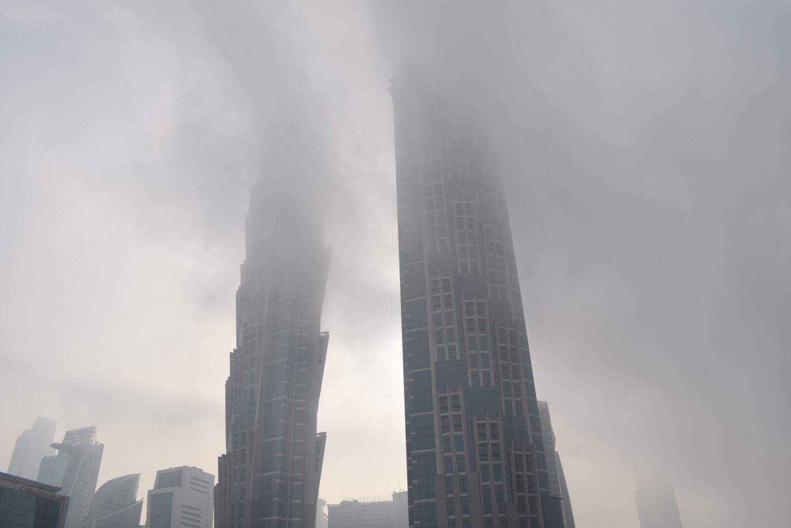 Nikon D5300 sample photo. Foggy weather, city weather photography