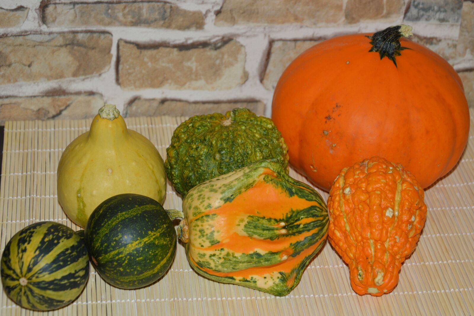 Nikon D3200 sample photo. Pumpkins, decorative squashes, decoration photography