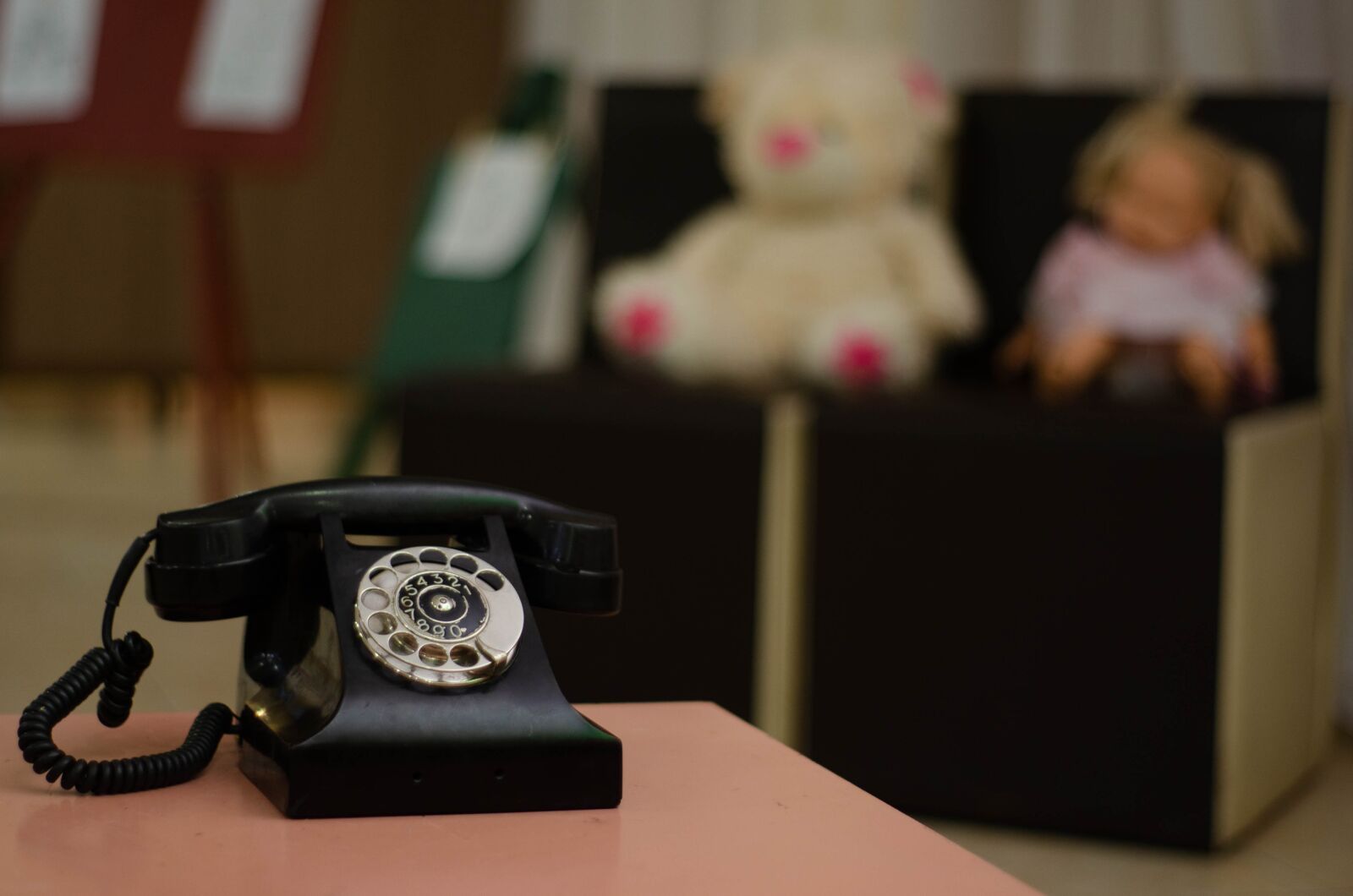 Nikon D7000 sample photo. Phone, vintage, call photography