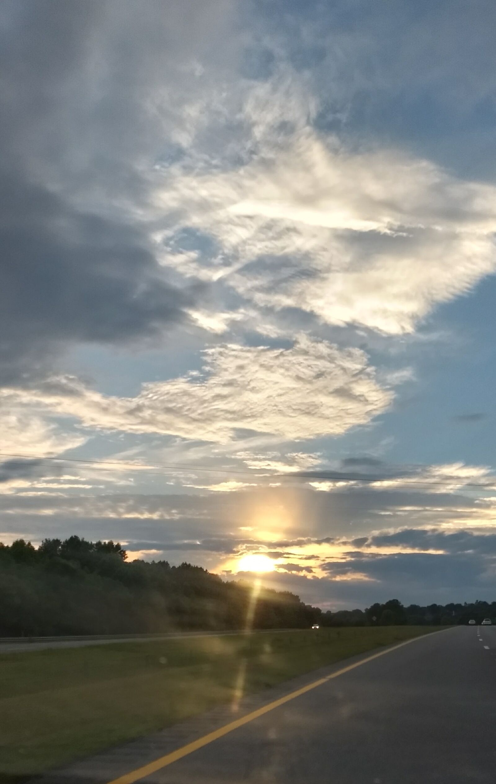 Motorola Moto G (5) Plus sample photo. Road, sunset, landscape photography