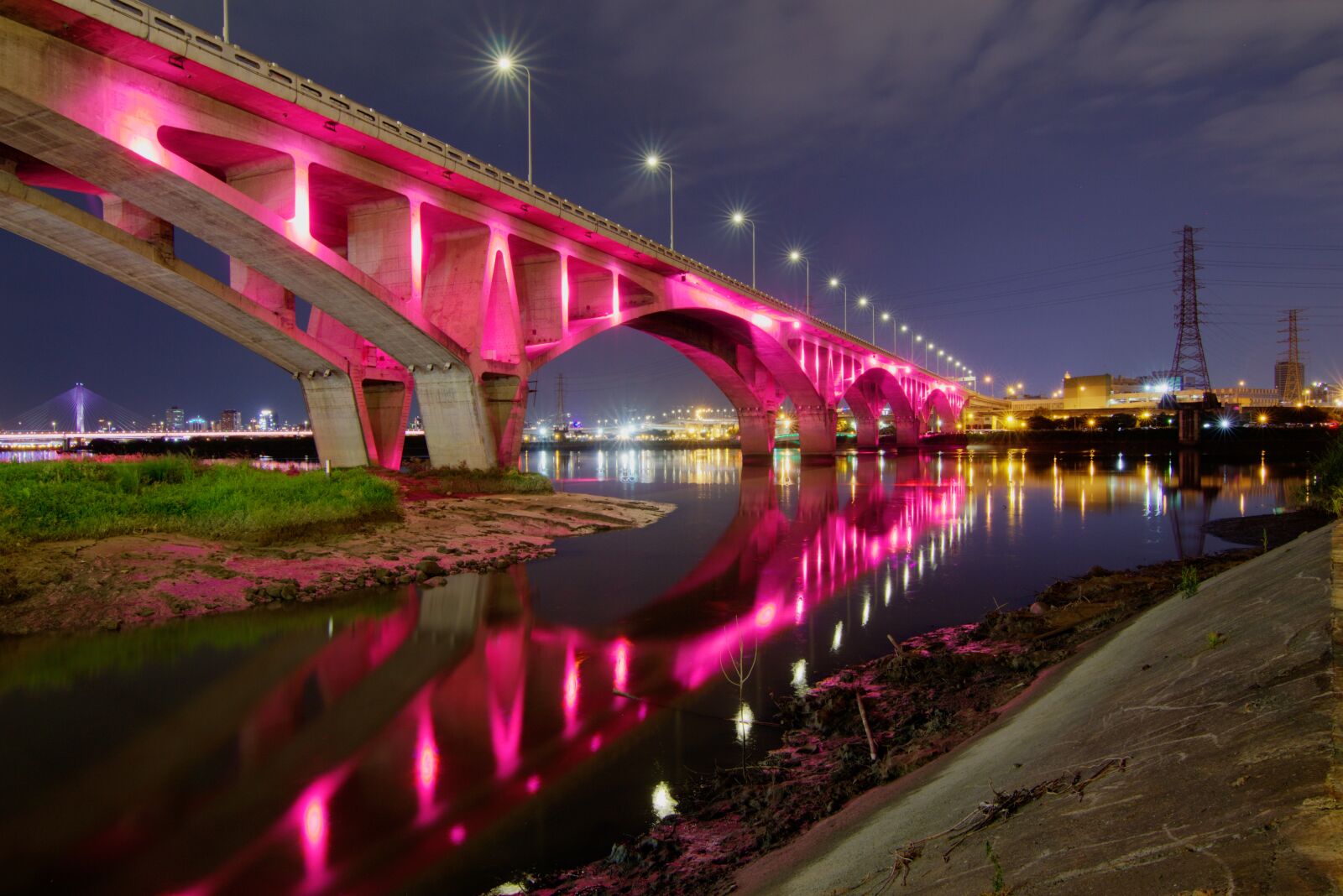 Canon EOS 650D (EOS Rebel T4i / EOS Kiss X6i) sample photo. Bridge, river, night photography
