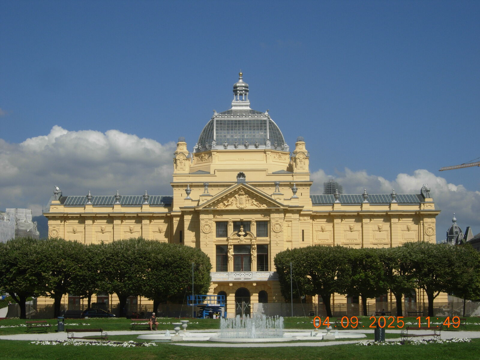 Nikon COOLPIX P4 sample photo. Zagreb photography