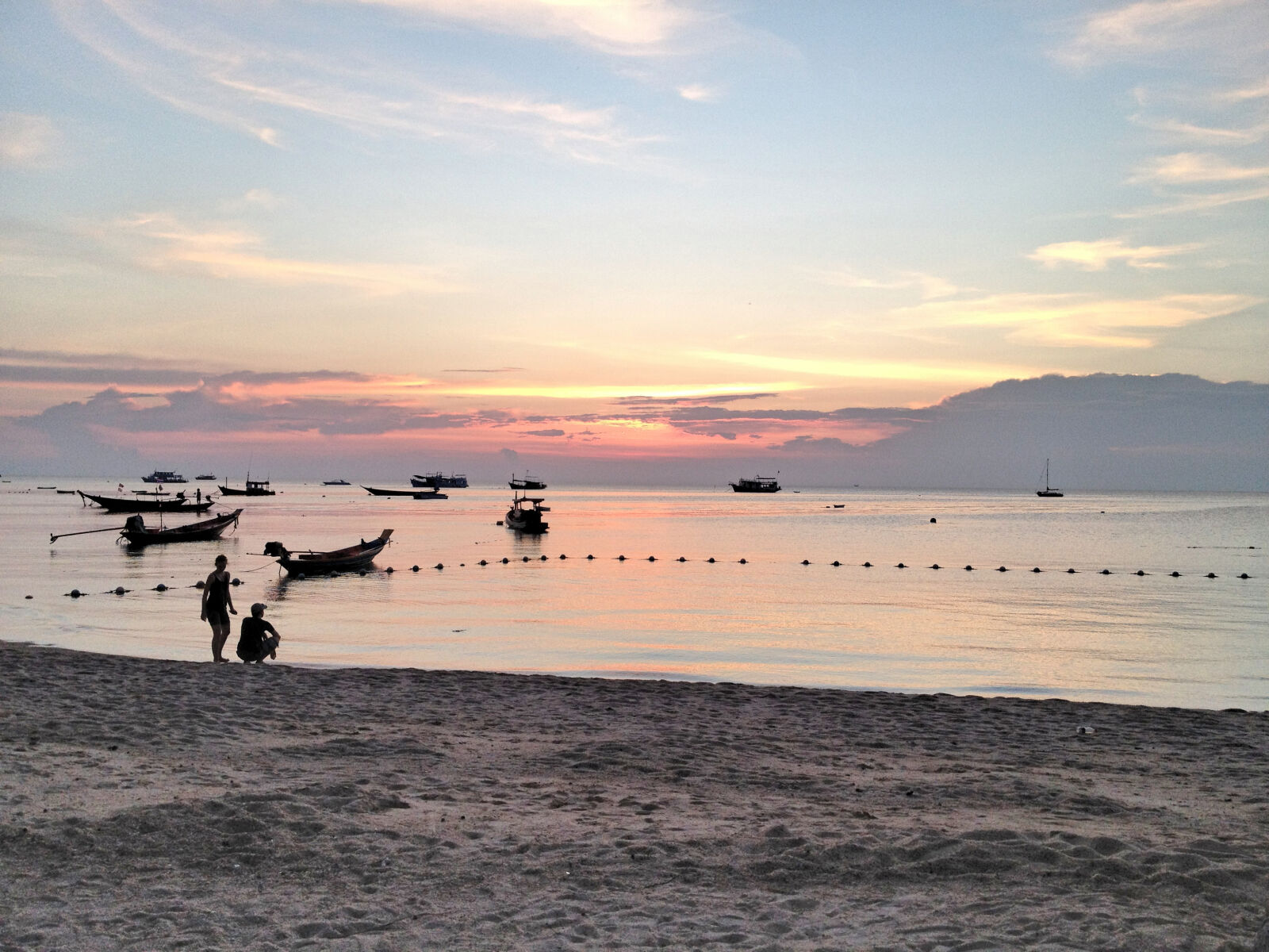 Apple iPhone 4S sample photo. Couple, nature, sand, sea photography