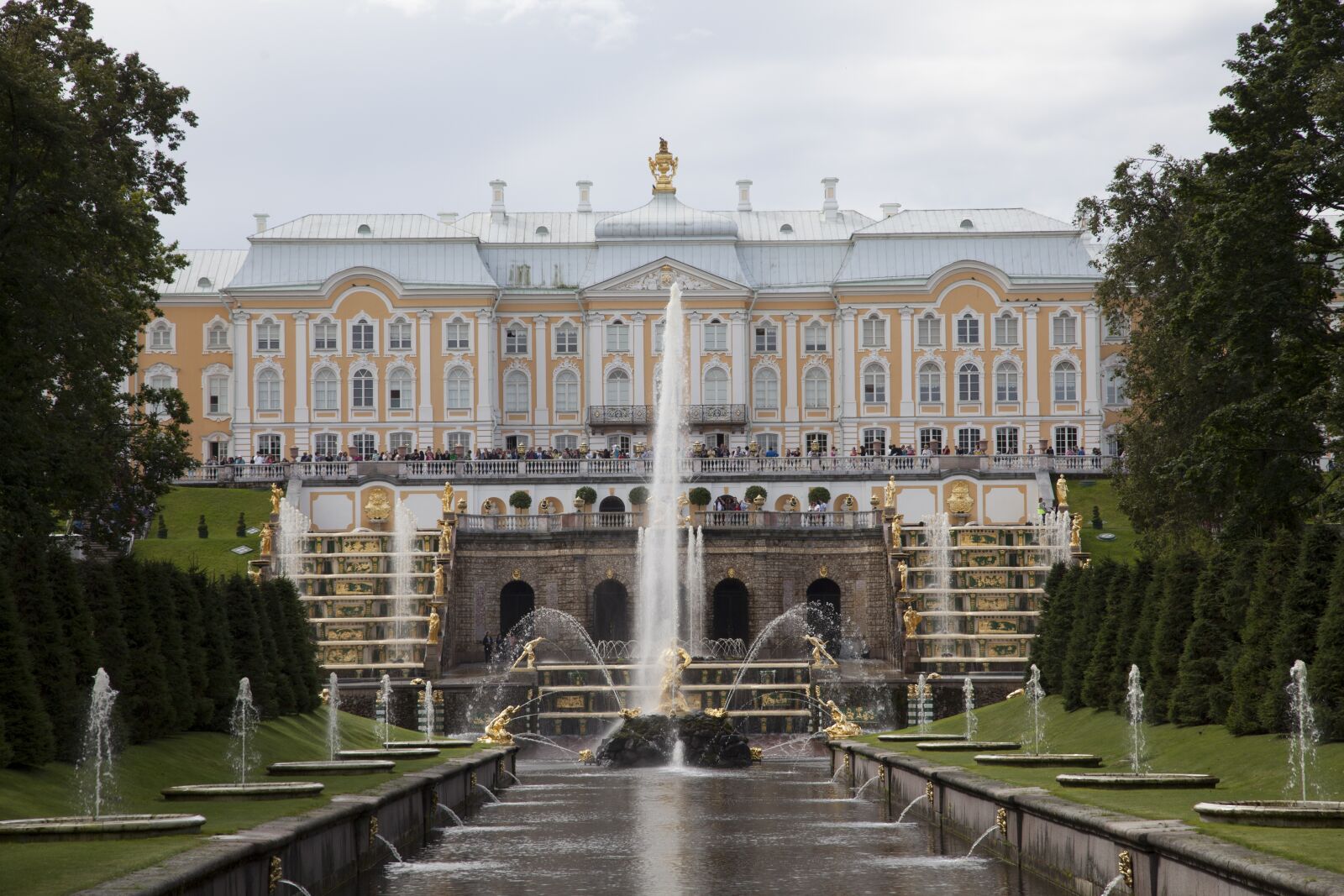 Canon EOS 5D Mark II sample photo. St peterburg, russia, peterhof photography