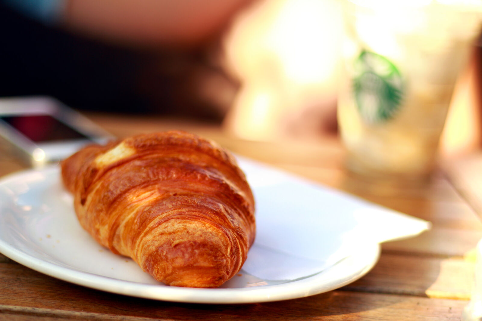 Canon EOS 70D + Canon EF 50mm F1.8 II sample photo. Breakfast, croissant, morning photography