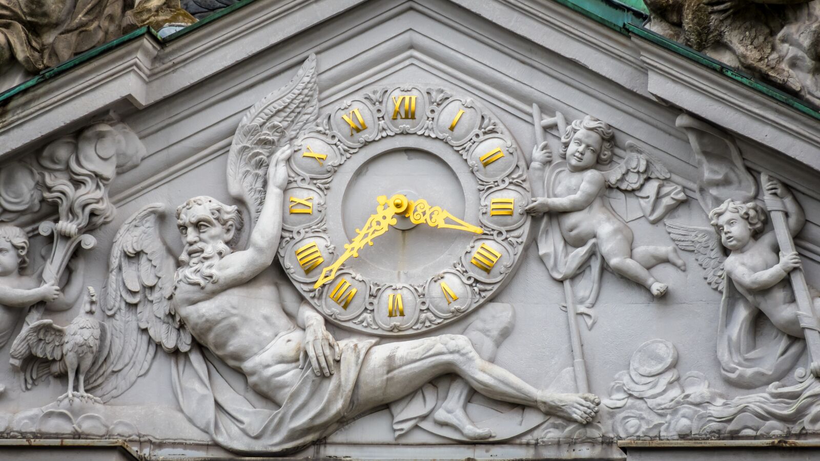 Canon PowerShot G3 X sample photo. Clock, sculpture, man photography
