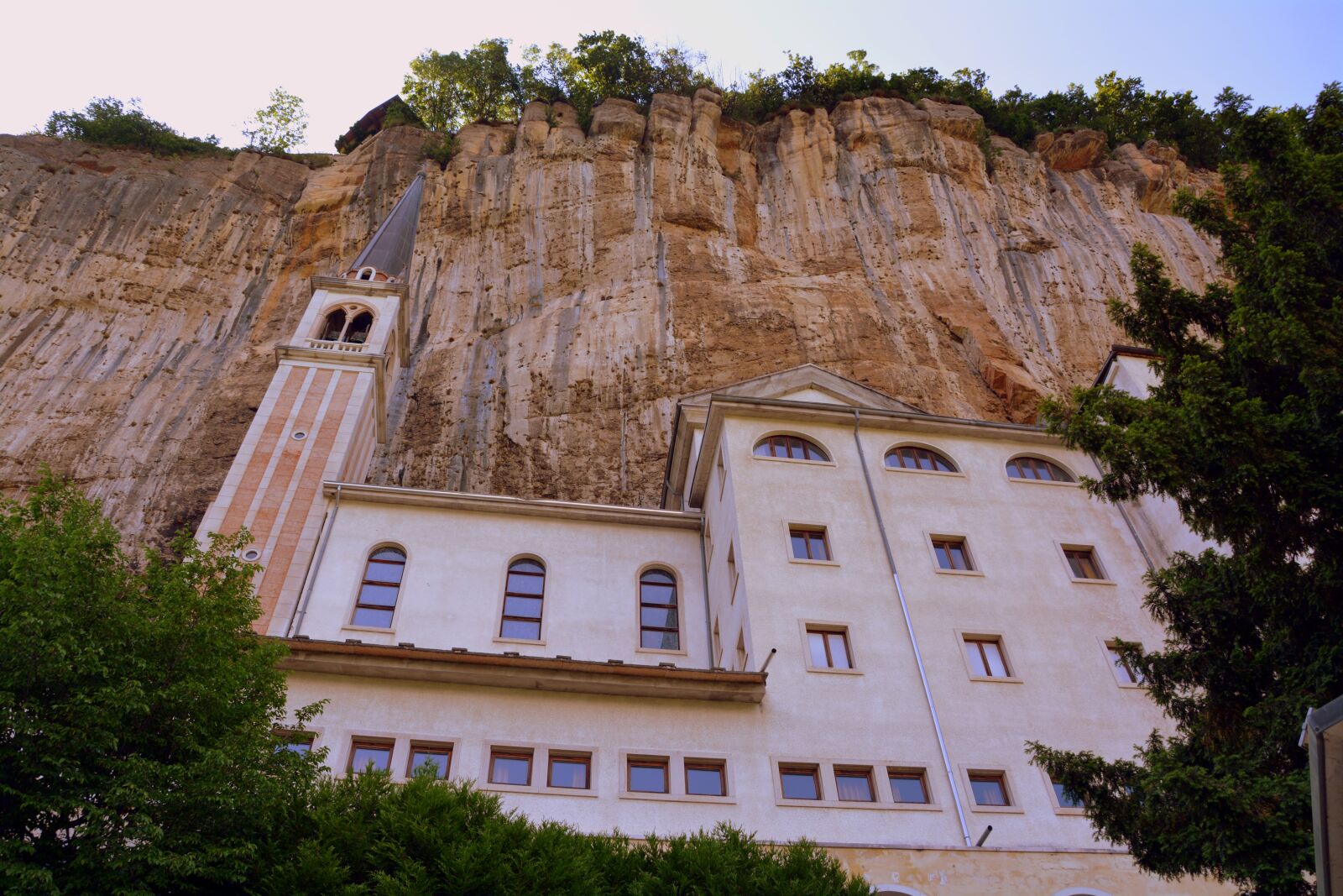 Nikon D7100 sample photo. Staircase, pellegrino, church photography