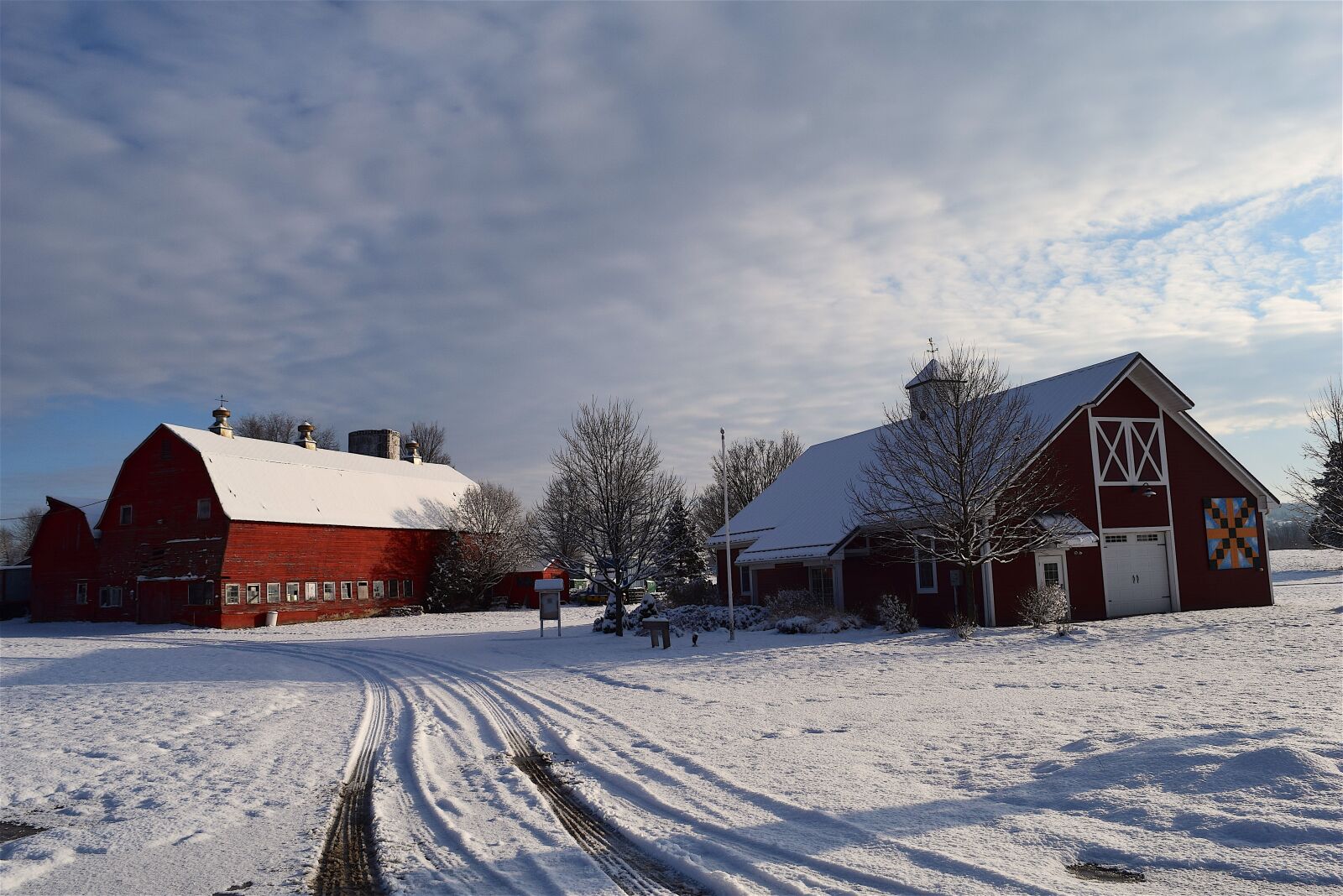 Nikon D3300 sample photo. Snow, barn, house photography