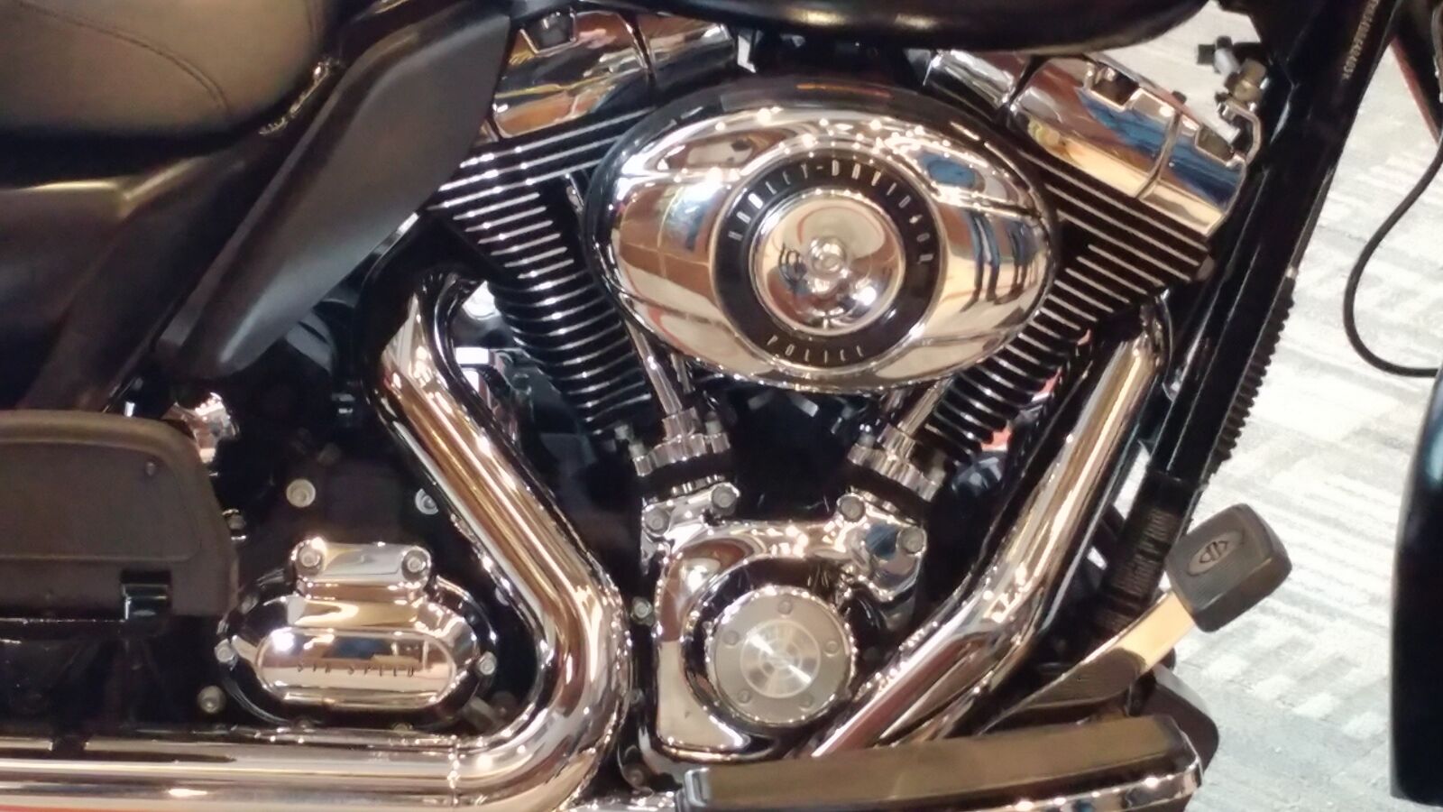 LG G5 sample photo. Car, chrome, drive photography