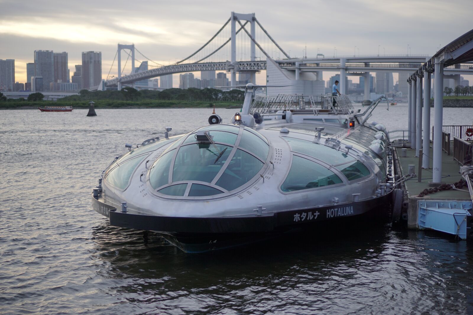 Sony a6000 + Sony E 35mm F1.8 OSS sample photo. Boat, japan, river photography