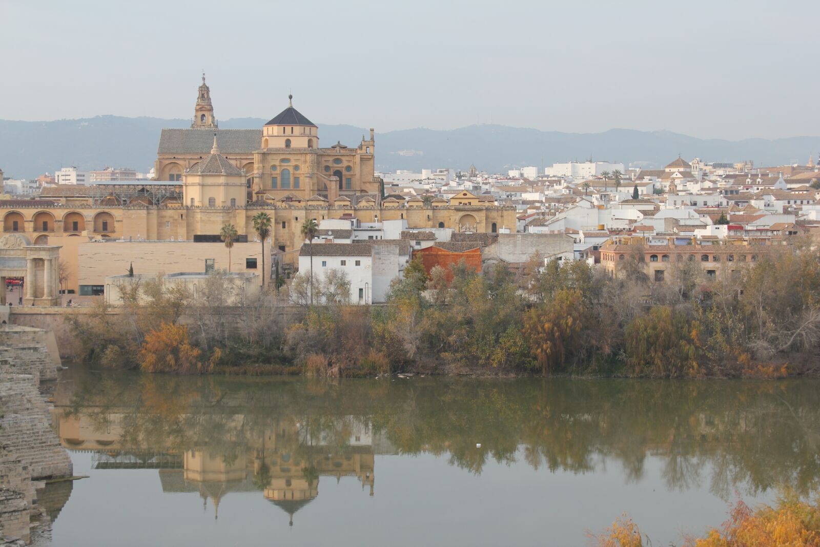 Canon EOS 550D (EOS Rebel T2i / EOS Kiss X4) sample photo. Cordoba, river, mosque-cathedral photography