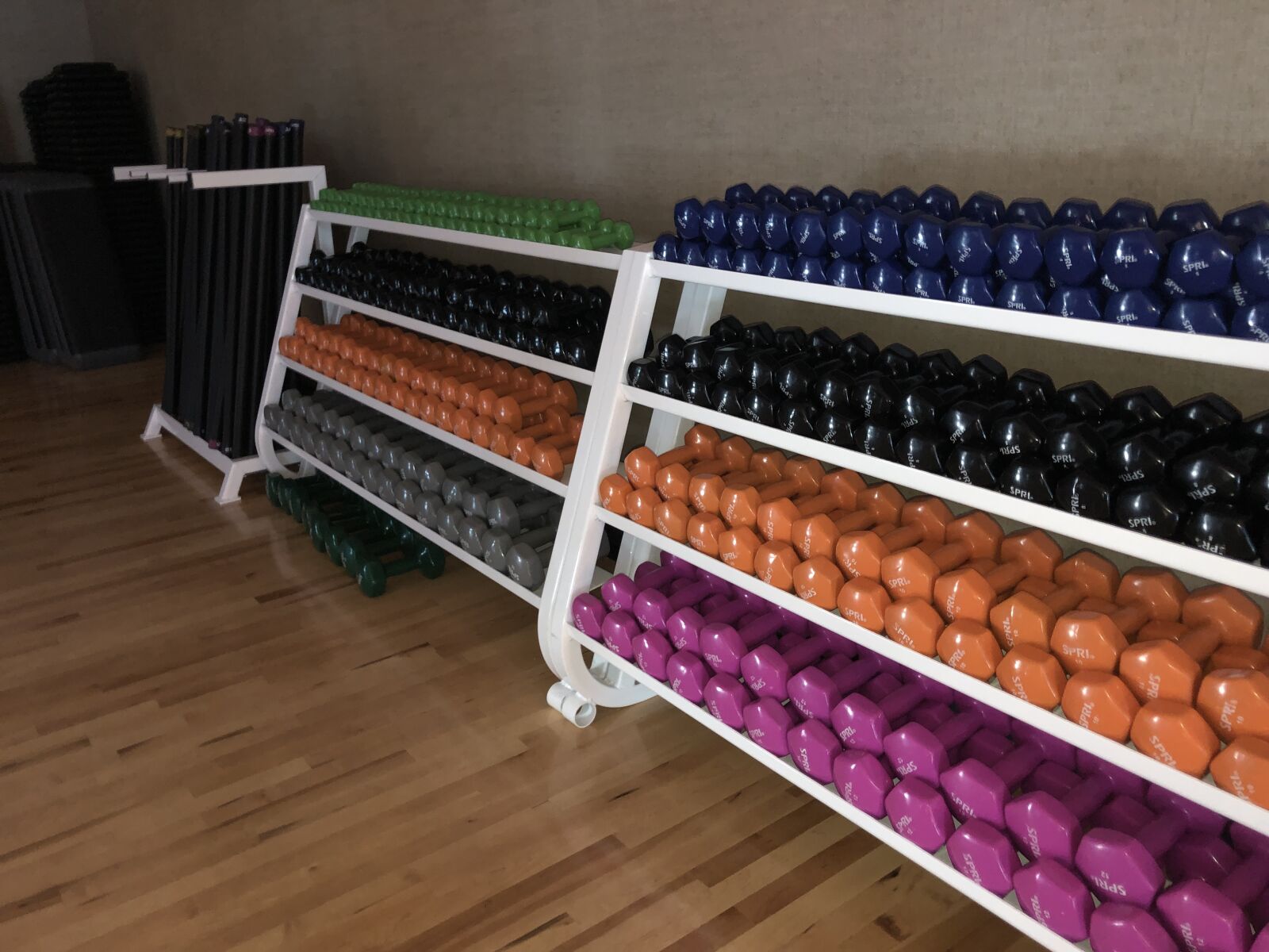 iPhone 8 Plus back dual camera 3.99mm f/1.8 sample photo. Weights, gym, exercise photography