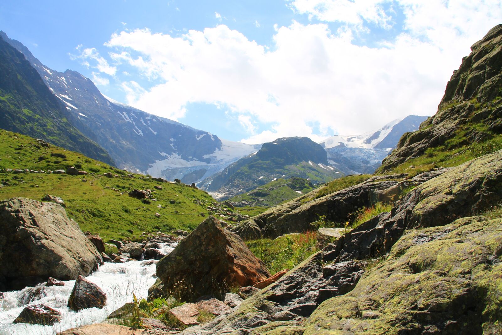 Canon EOS 1100D (EOS Rebel T3 / EOS Kiss X50) sample photo. Switzerland, susten, mountains photography